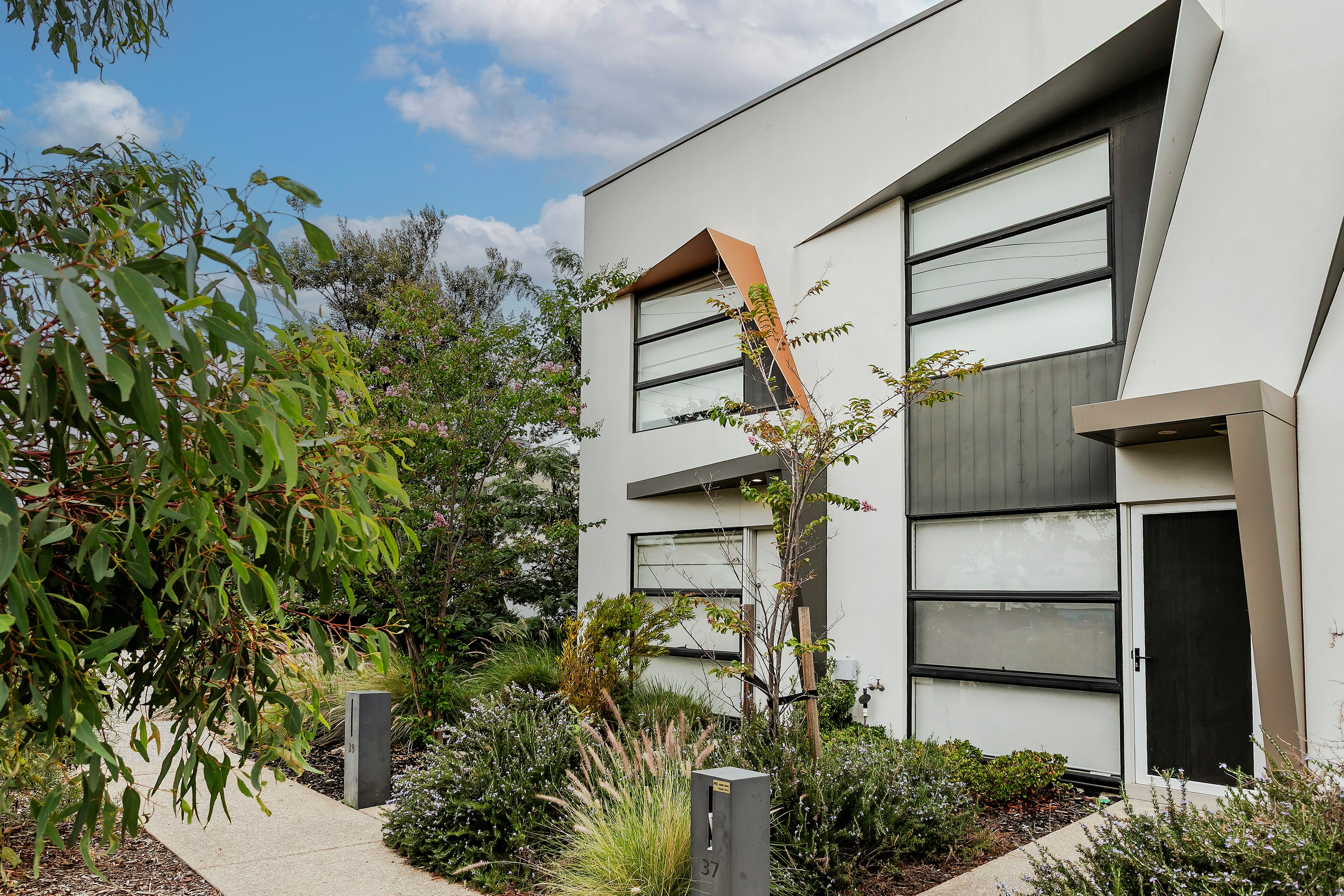 39 O'Neil Lane, St Clair, SA 5011