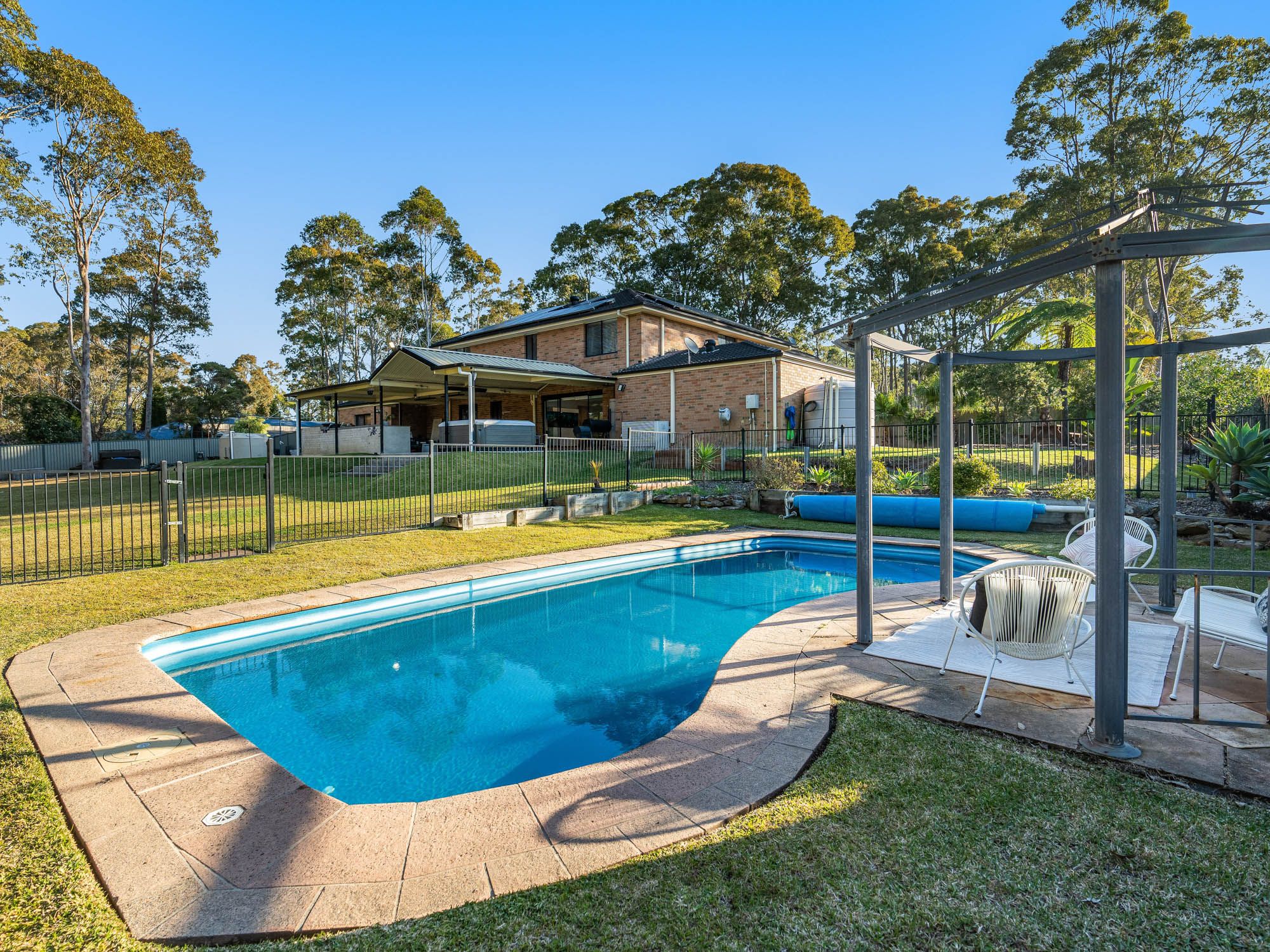 35 Burlington Avenue, Jilliby NSW 2259