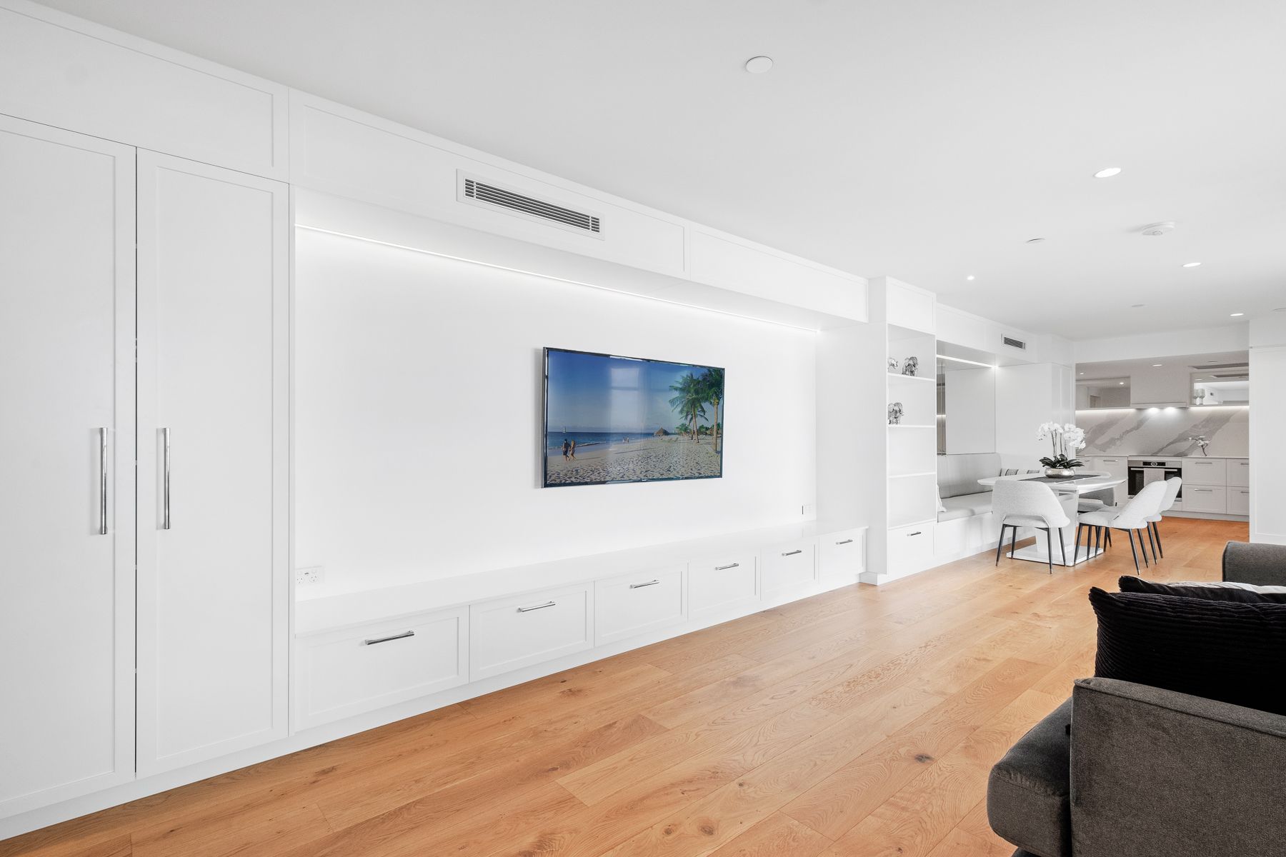 3202/151 George Street — photo 6 of 12