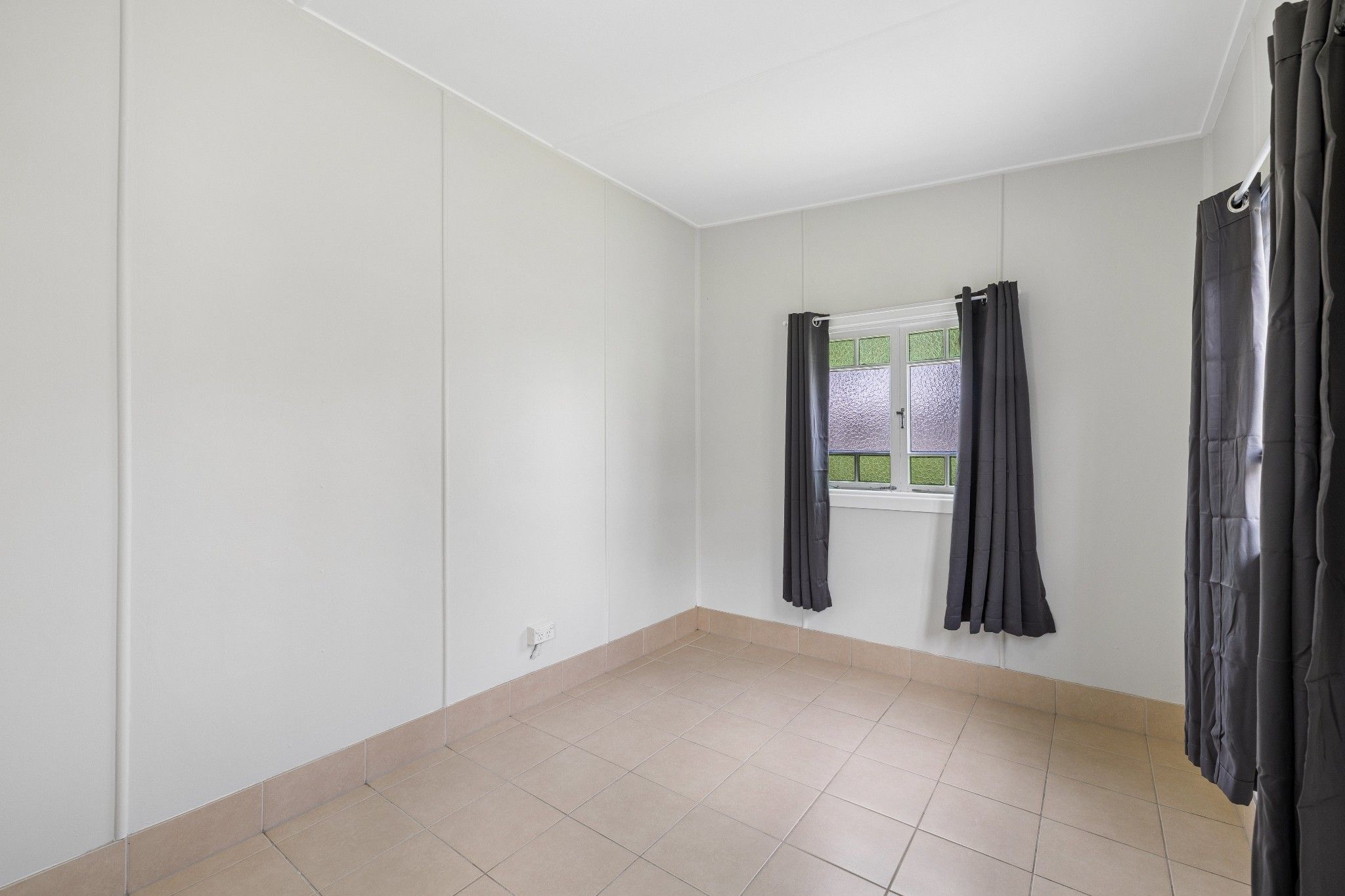 22 Inglis Street — photo 17 of 28