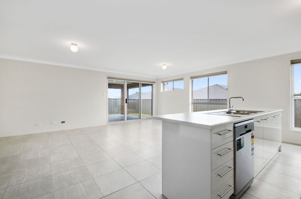 41 Bunya Street — photo 3 of 11