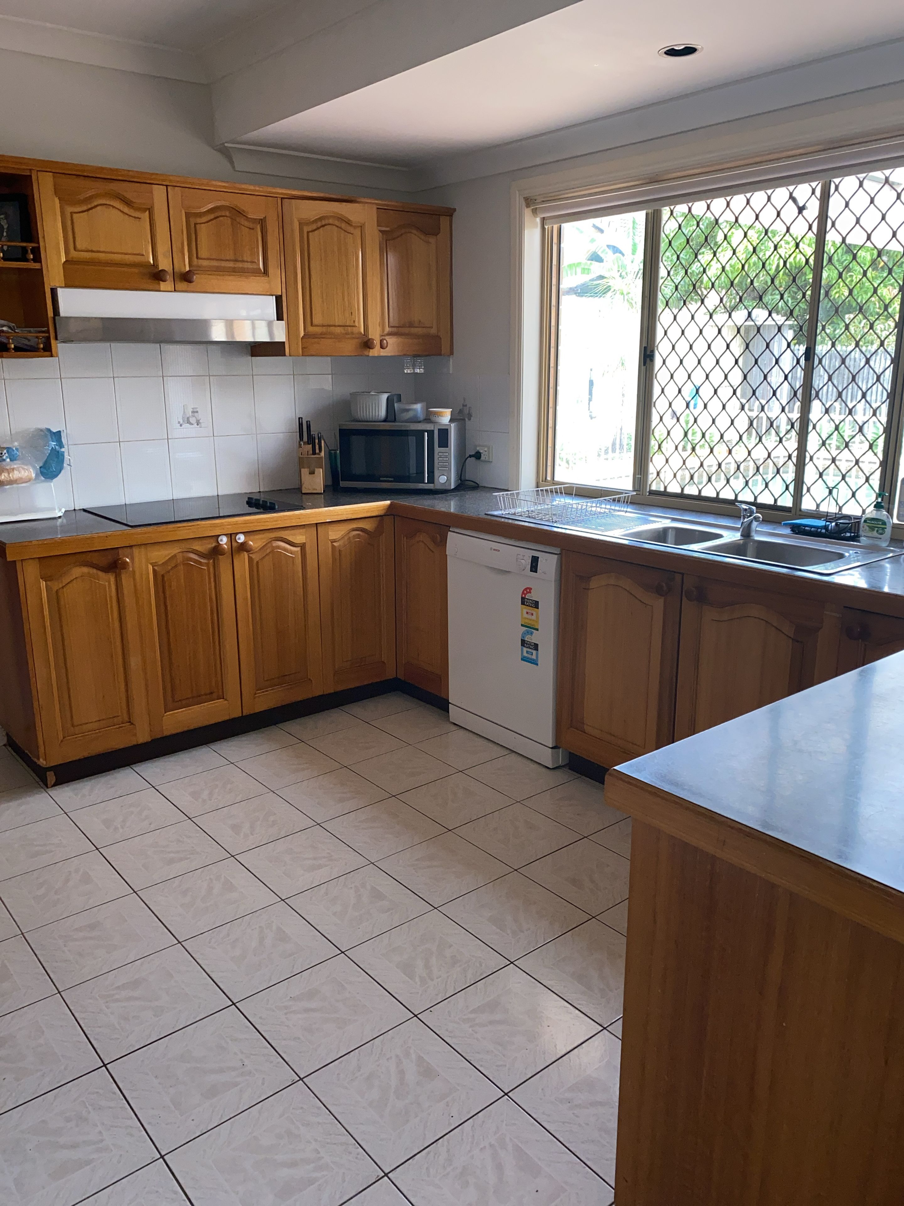 9 Truman Court, Stretton, QLD 4116