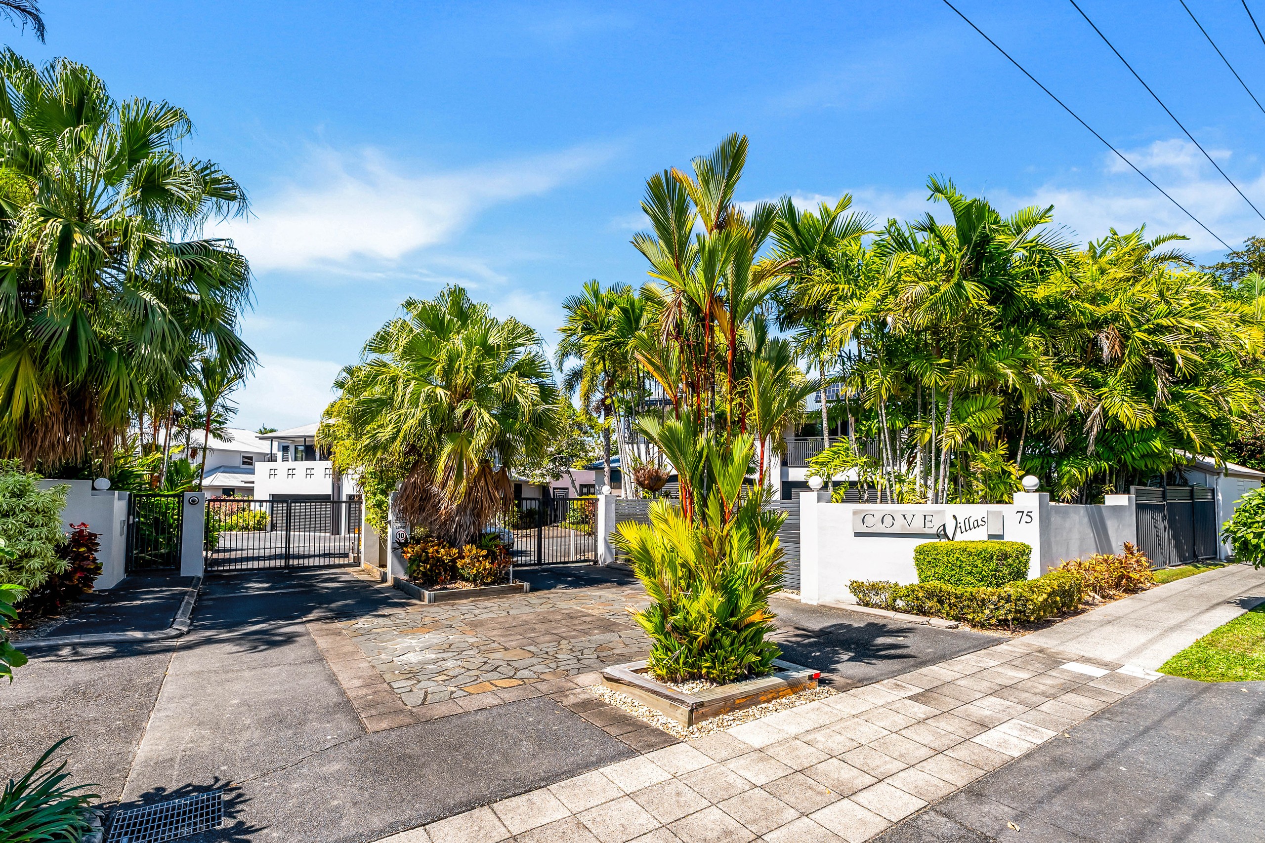 14/75-79 Cedar Road, Palm Cove, QLD 4879