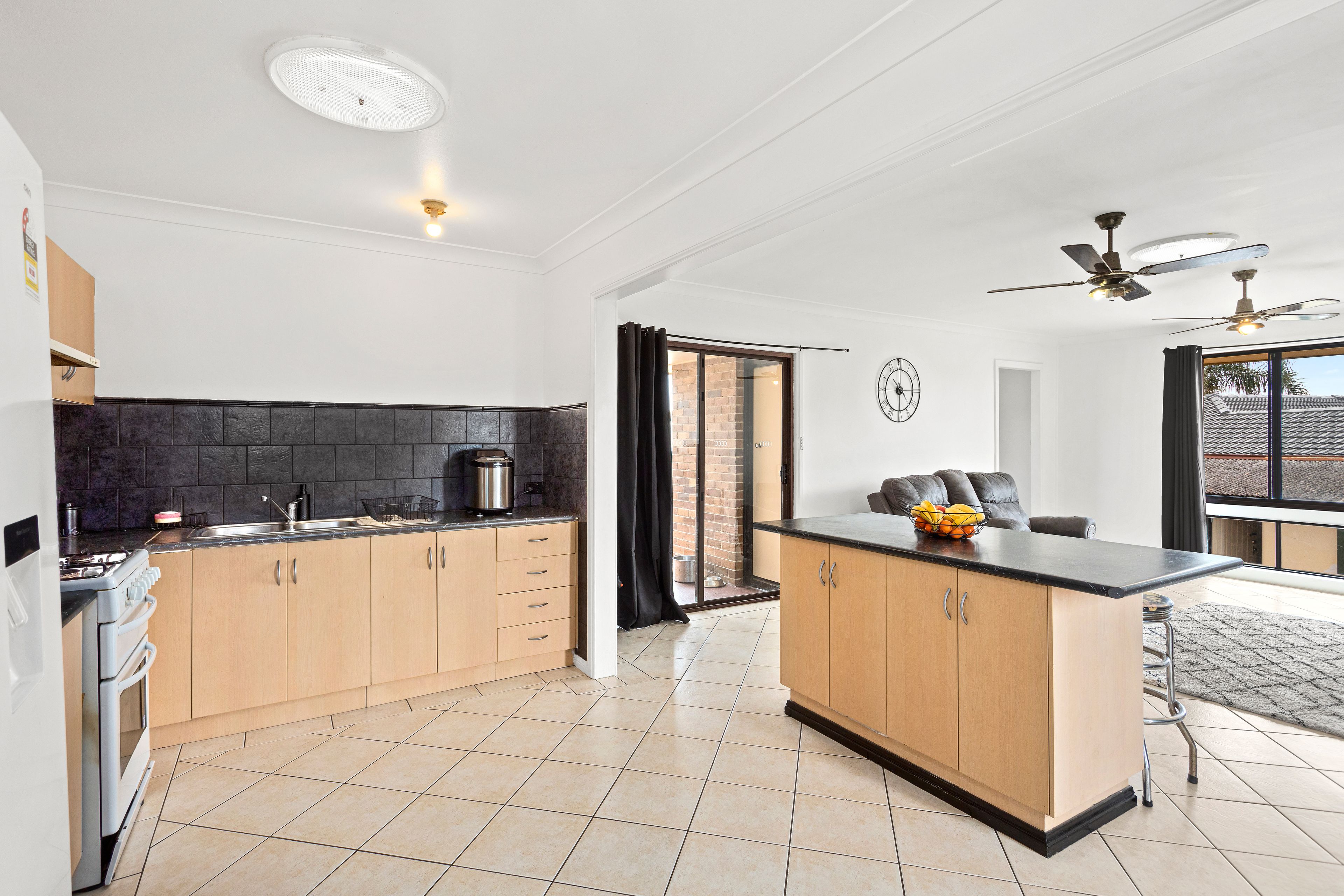 45 Lindwall Street, Warilla, NSW 2528