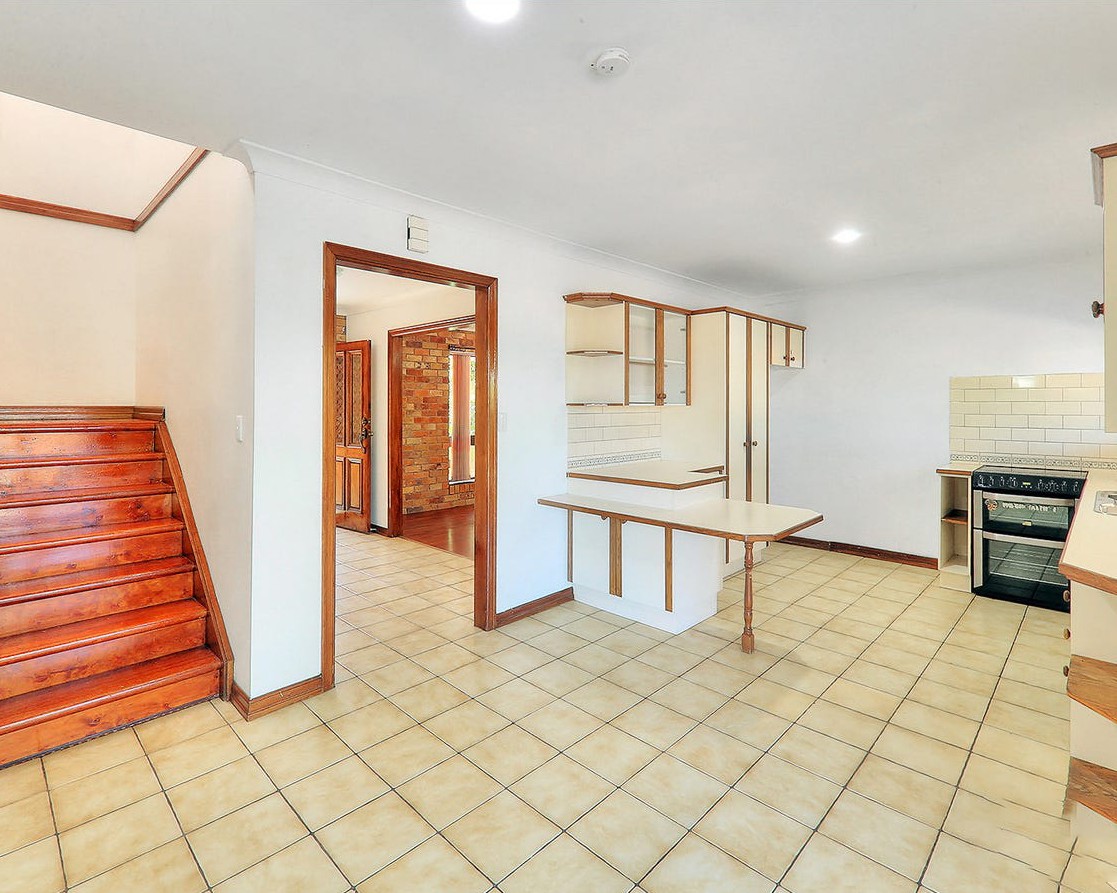 5 Pineneedle Place, Sunnybank Hills, QLD 4109