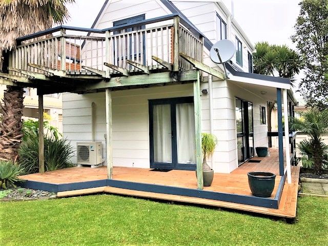 18A Gills Road, Howick, Manukau City