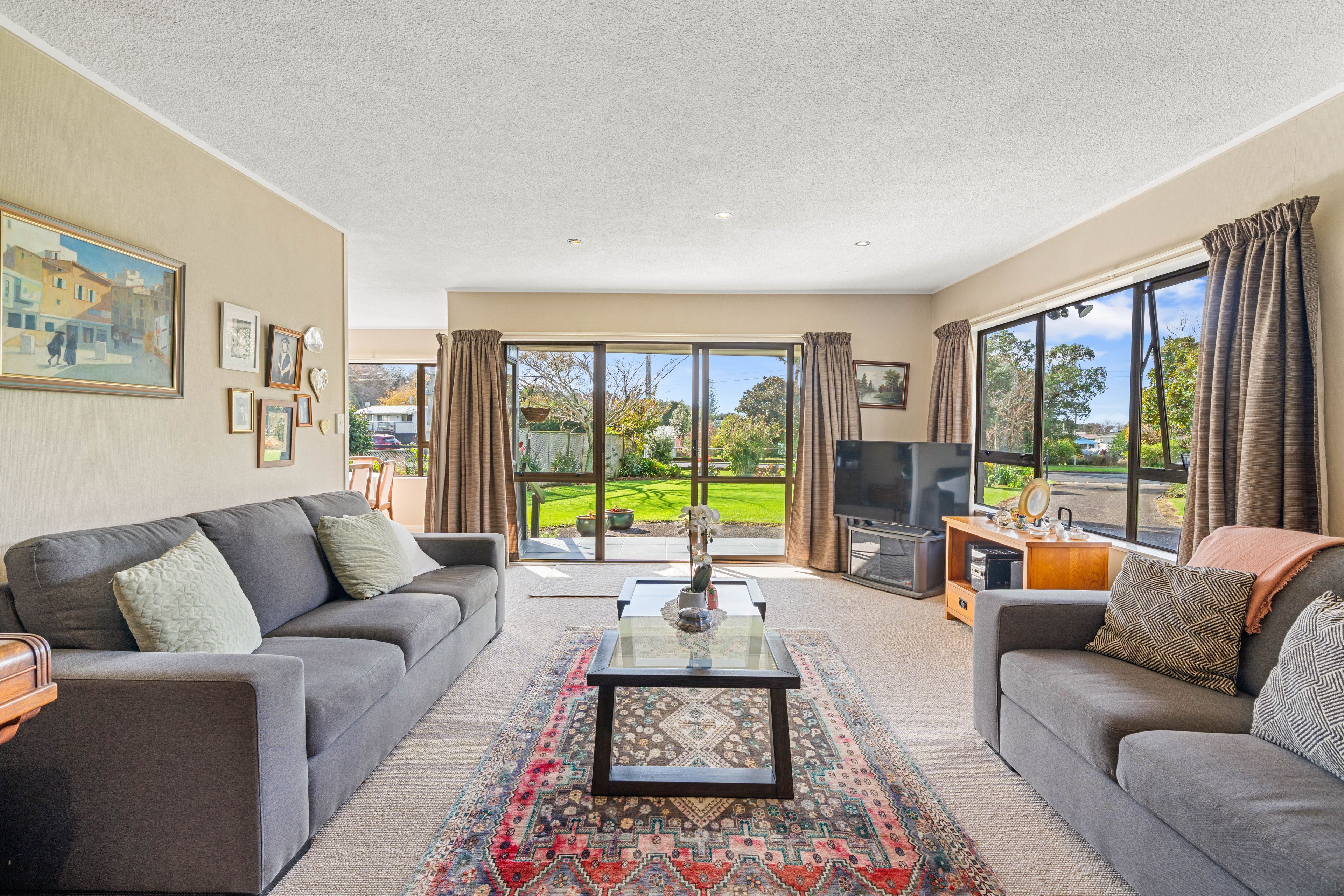 2 Bays Road, Orere Point, Manukau City
