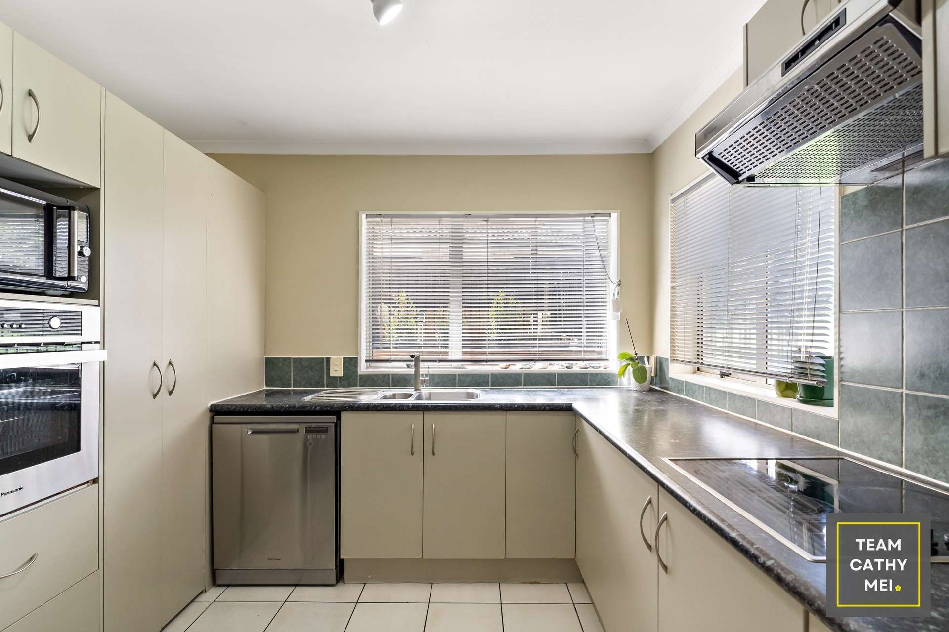 92 Glenveagh Park Drive photo 5