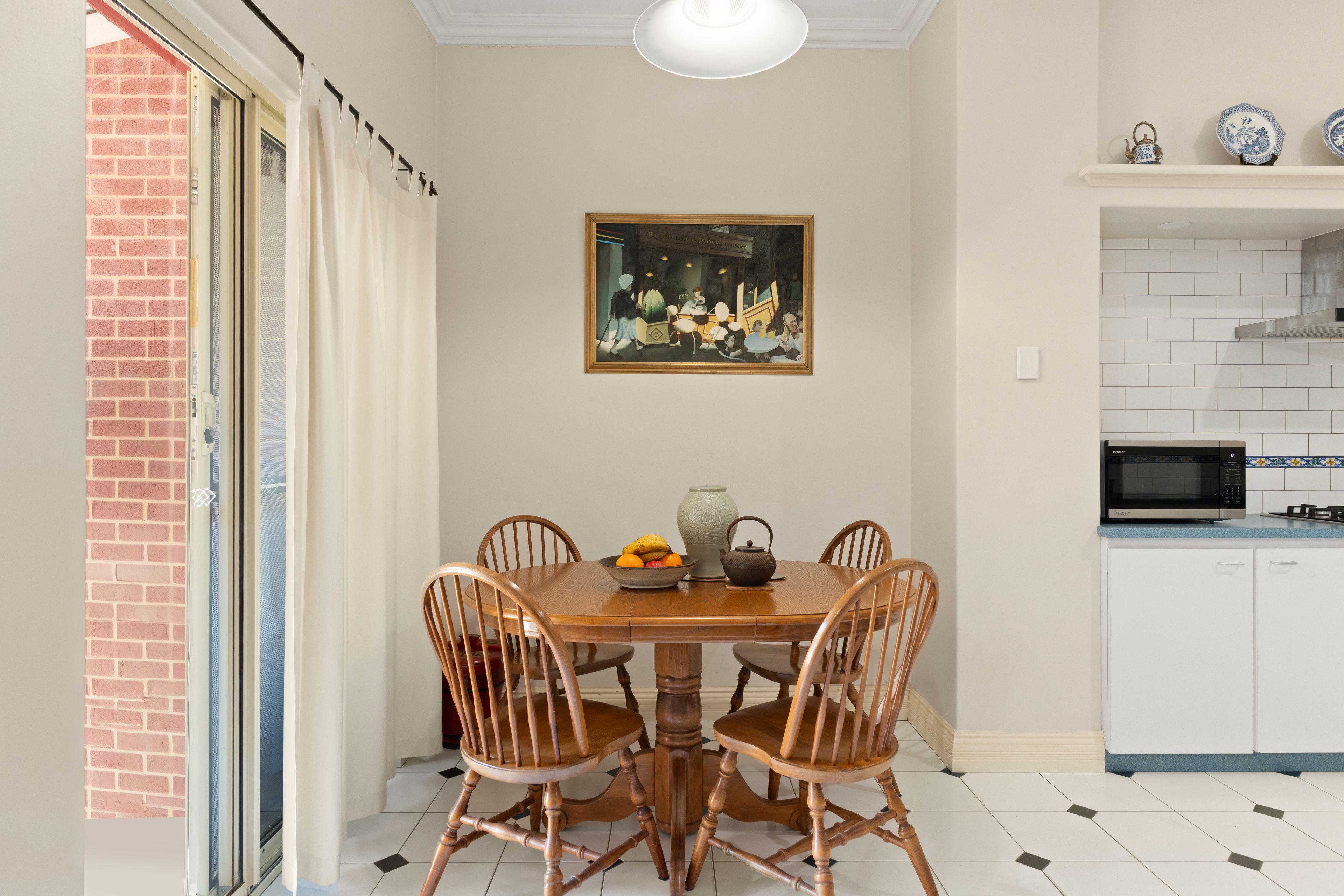 17B Knutsford Street — photo 8 of 22