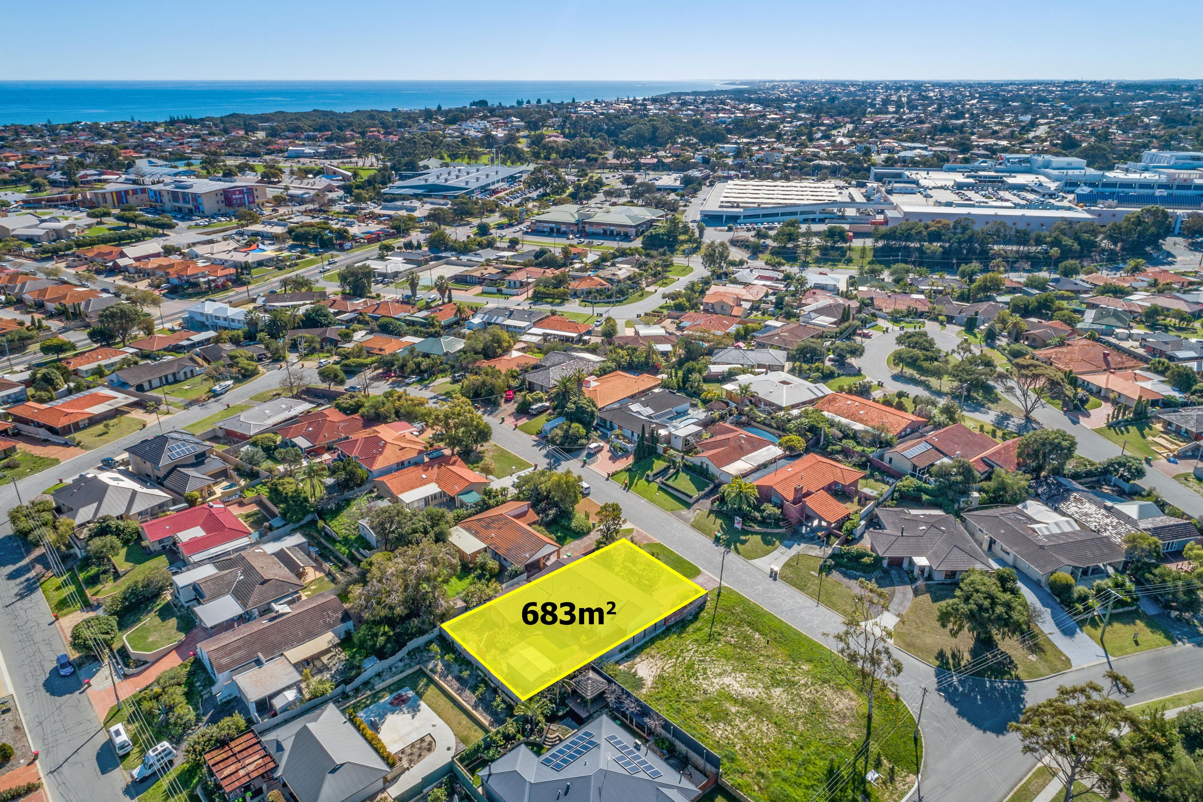 55 Sporing Way, Hillarys, WA 6025