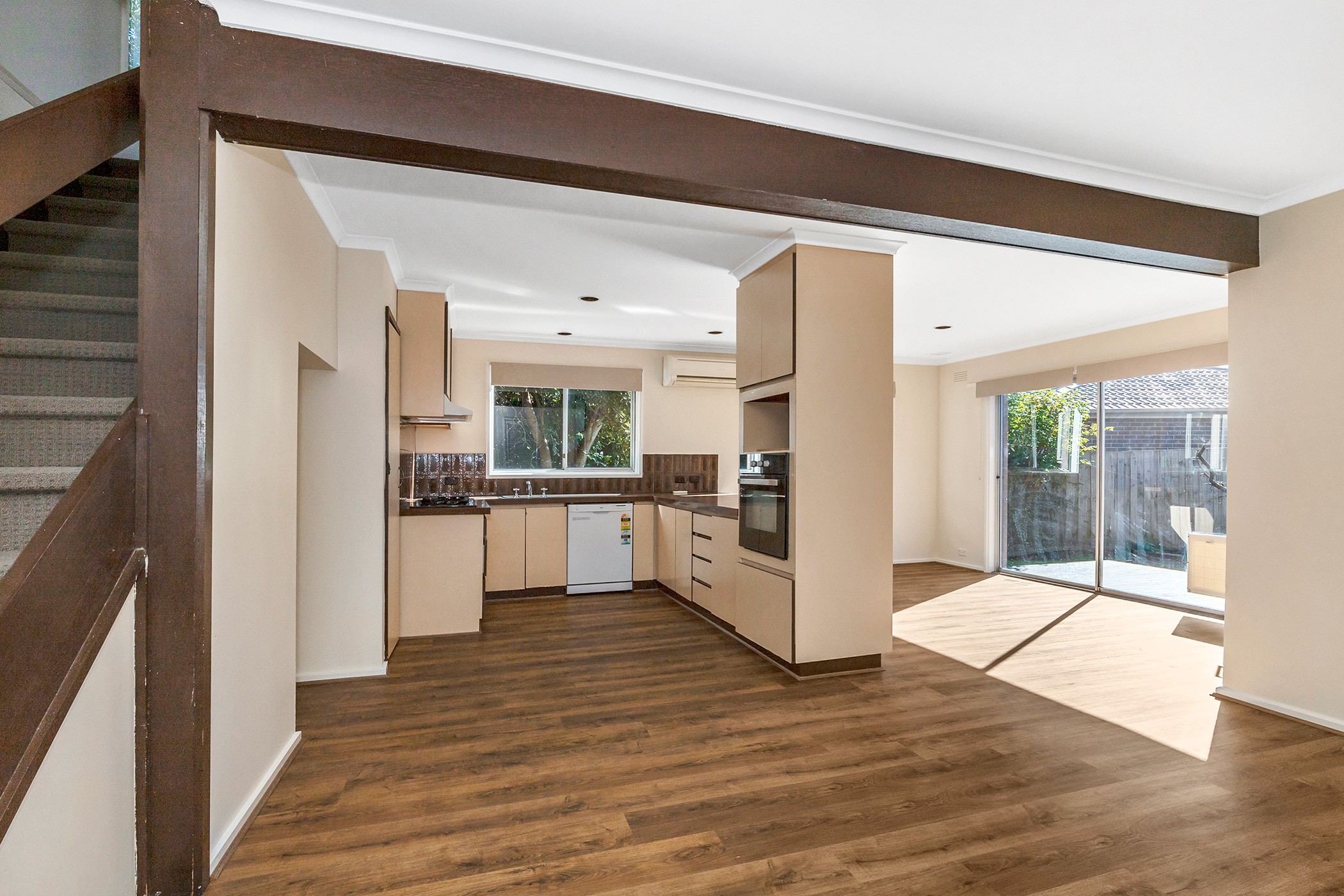 1 Emerson Close, Frankston, VIC 3199