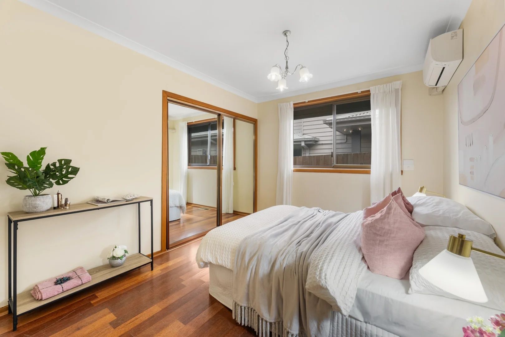 17 Peel Street — photo 8 of 16