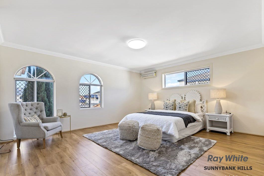 11 Cavallaro Street, Robertson, QLD 4109