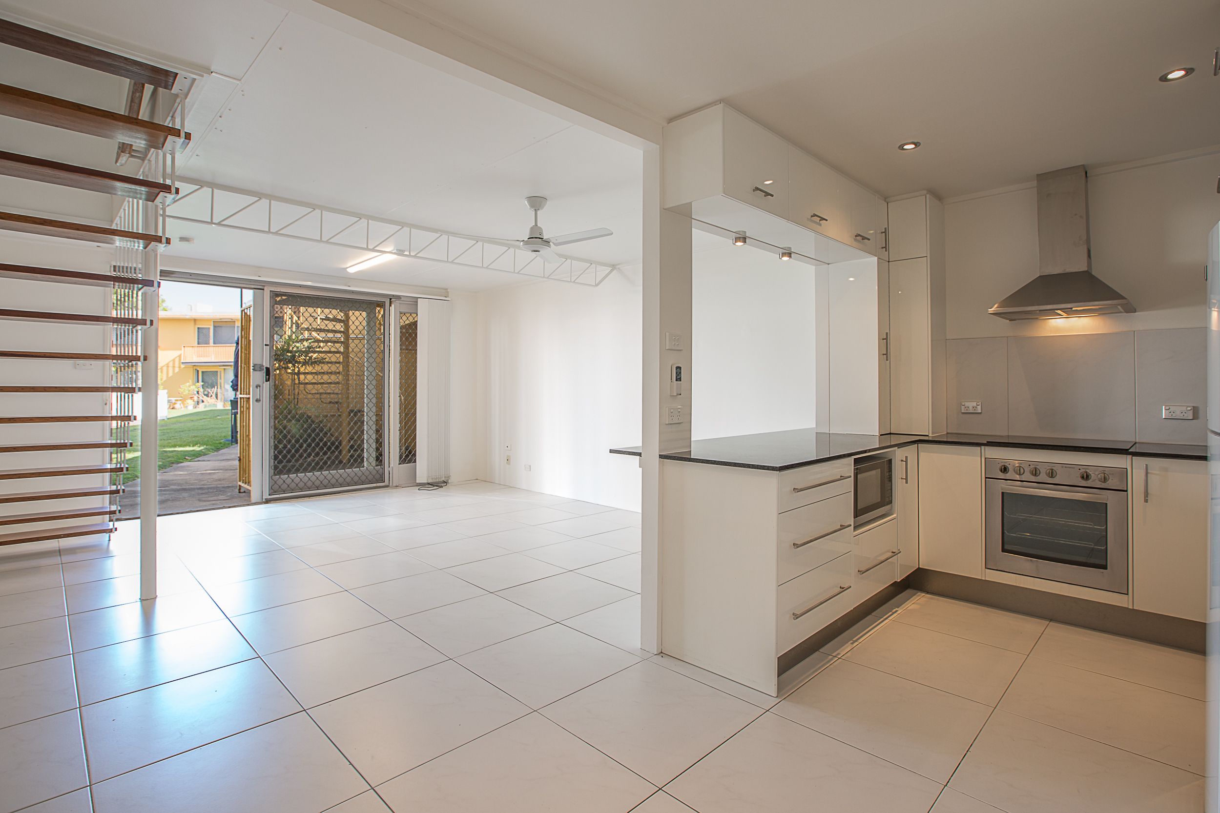 4/29 Tarcoola Crescent, Surfers Paradise, QLD 4217