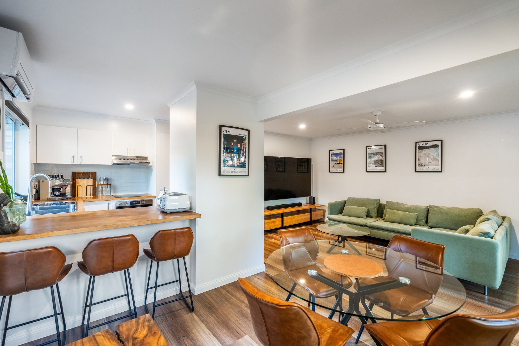 8/10 Sunrise Boulevard — photo from Ray White Byron Bay