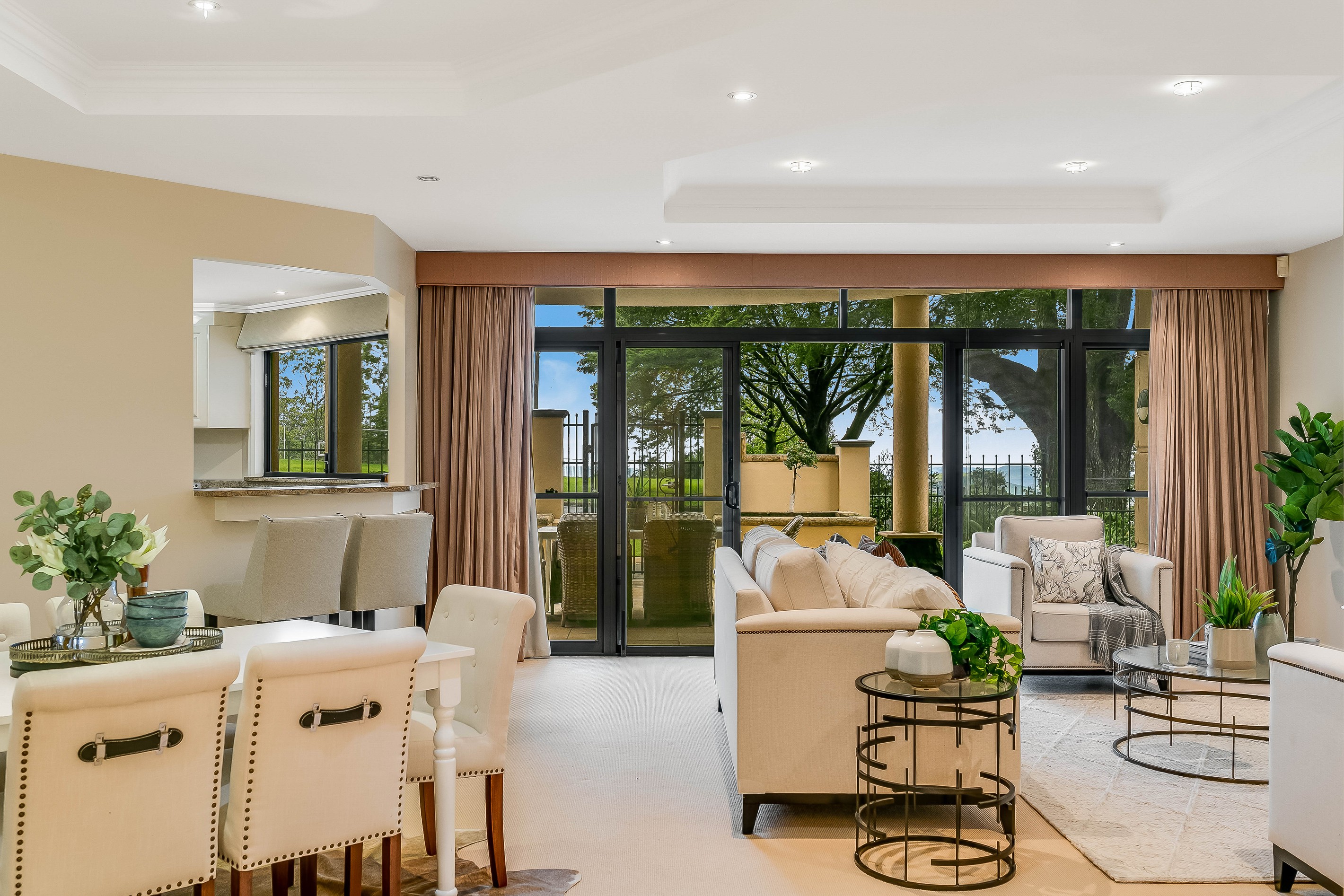 Apartment 102 The Grosvenor (Cnr Tourist Rd and Herries St), East Toowoomba, QLD 4350