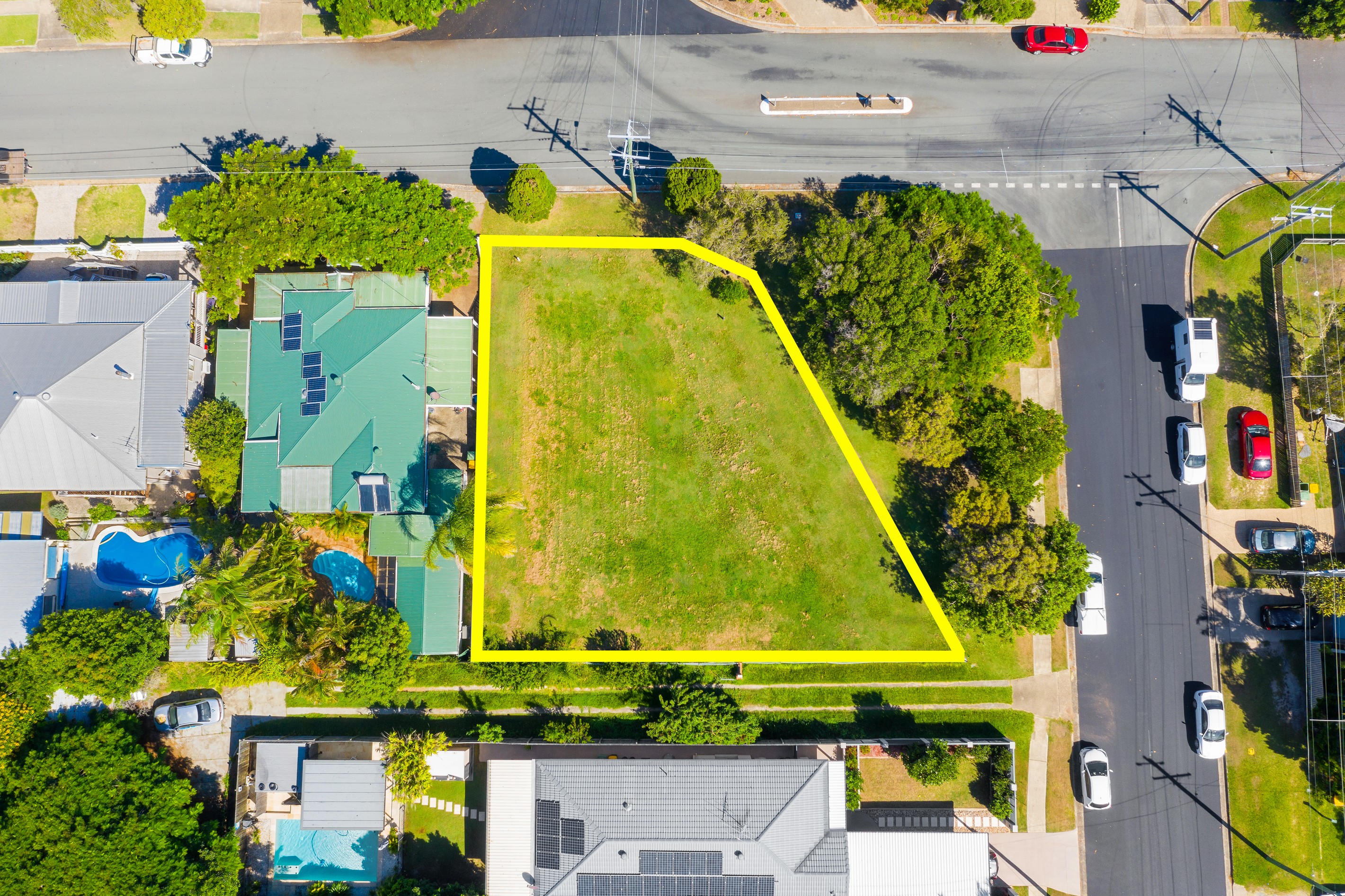 10 Arthur Street, Woody Point, QLD 4019