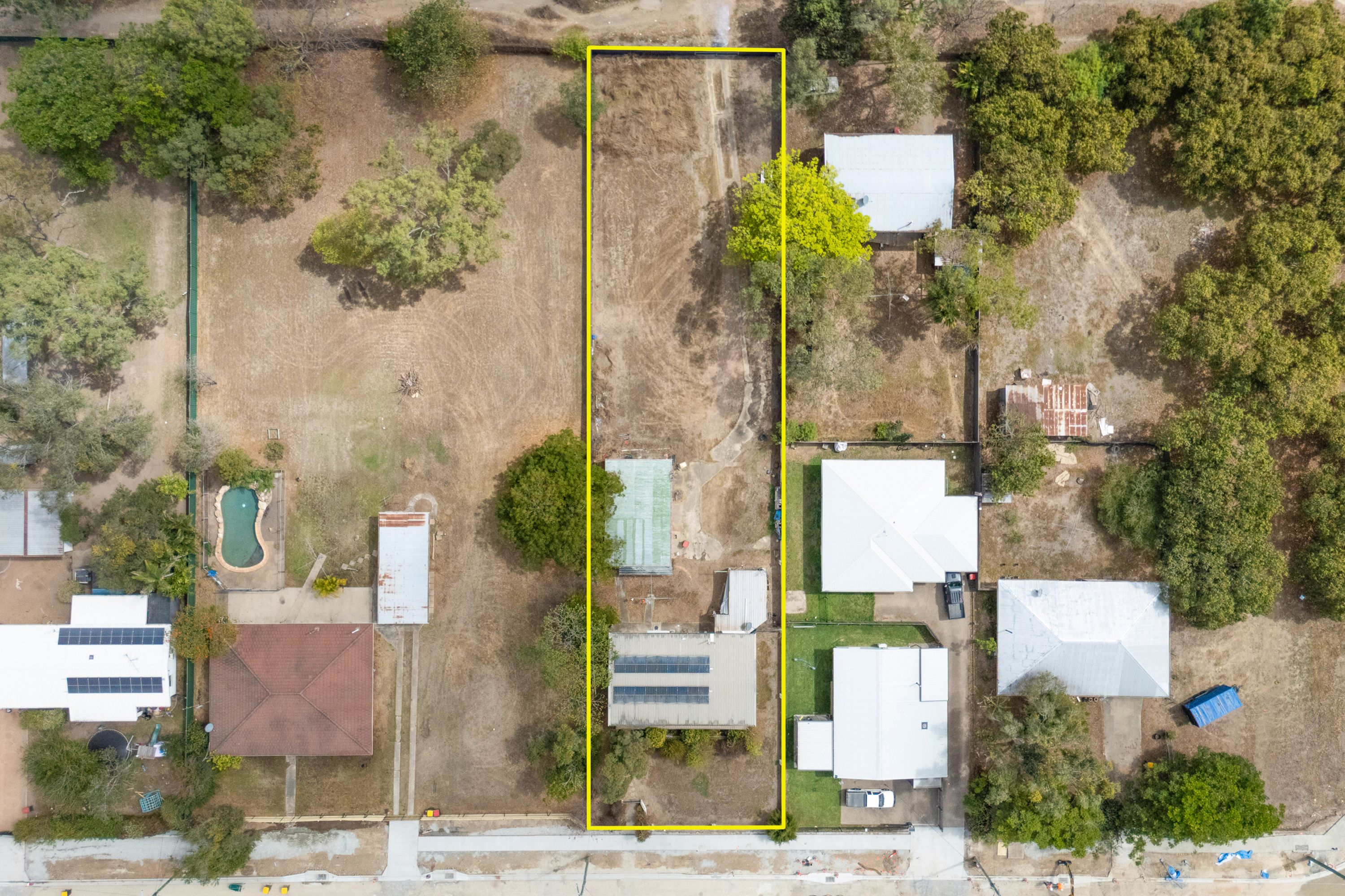 1289 Riverway Drive — photo from Ray White Kirwan
