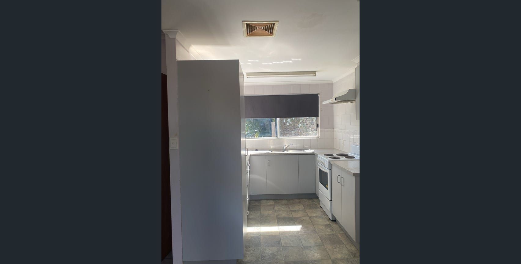 1/6 Dobbins Lane — photo 3 of 7