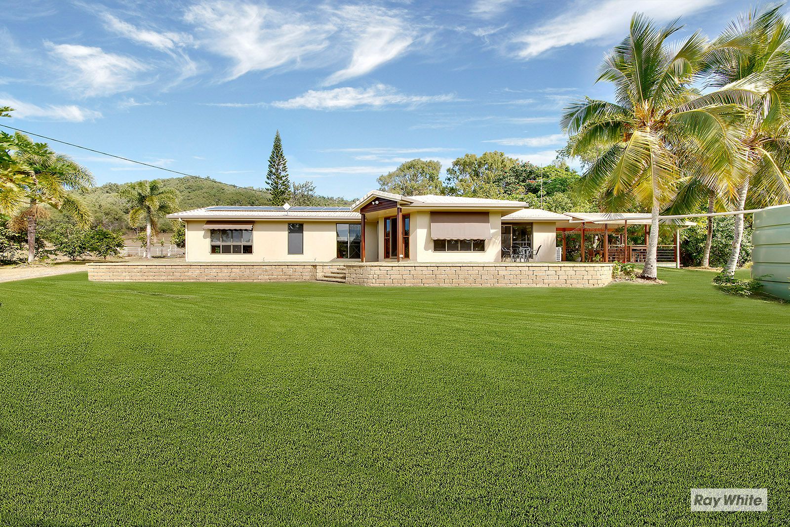 95 Howes Road, Farnborough QLD 4703