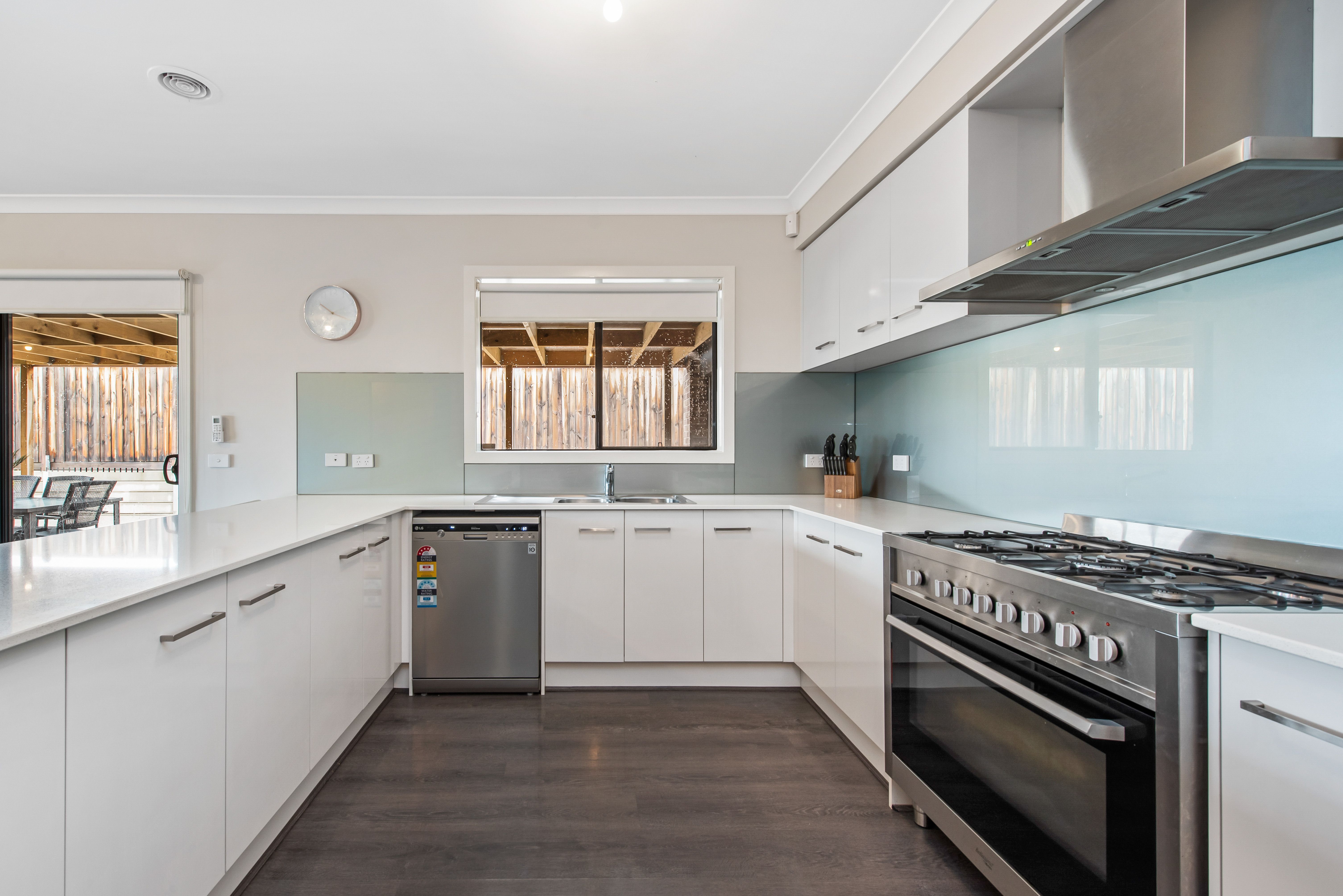 76 Superior Waters, Pakenham, VIC 3810
