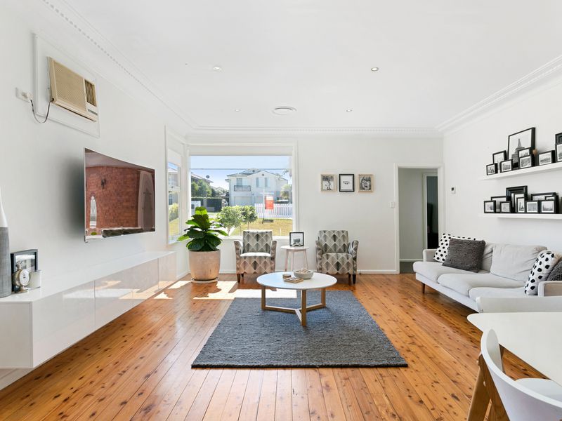 96 Caringbah Road, Caringbah South, NSW 2229