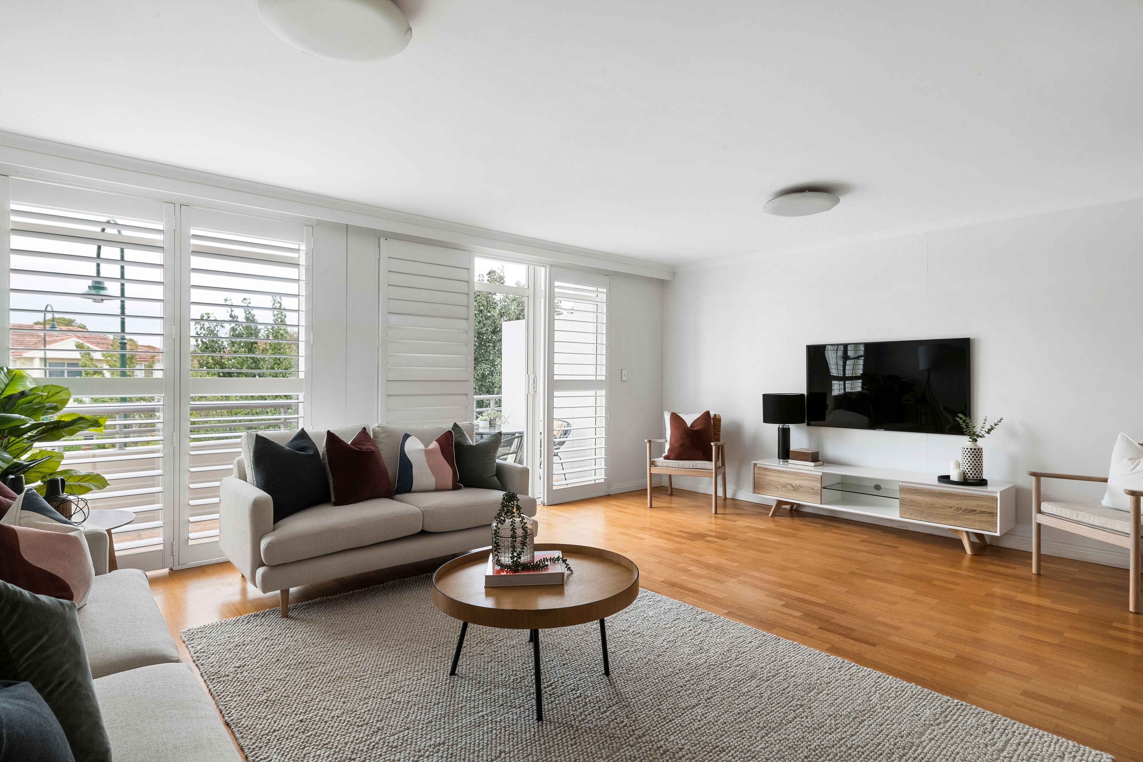 8/105 Beach Street, Port Melbourne, VIC 3207