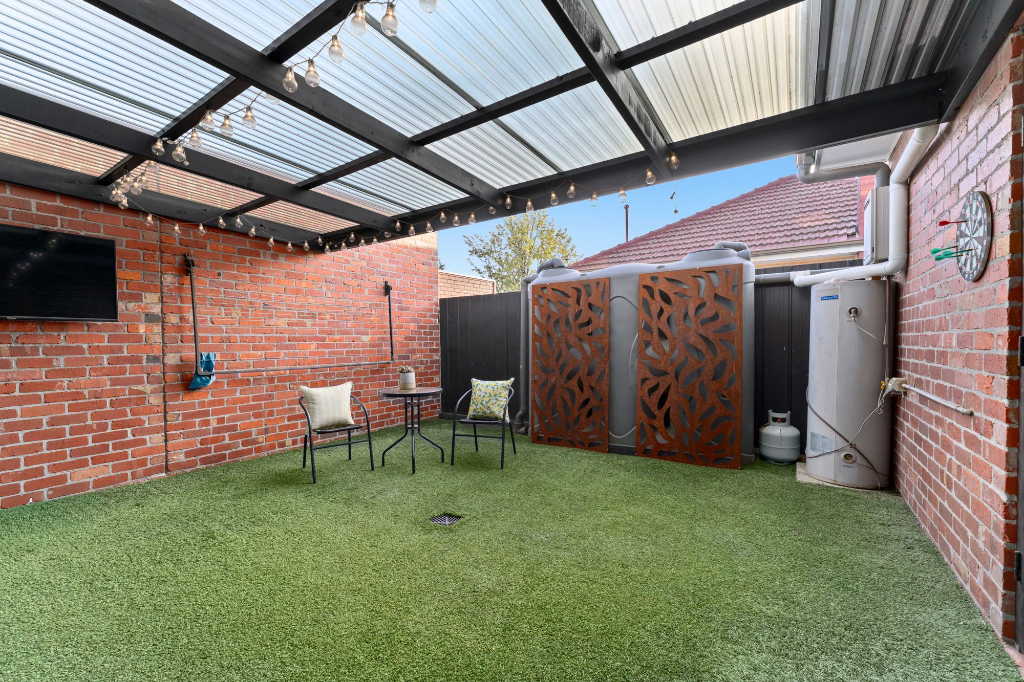 1/43 Eames Avenue — photo 17 of 19