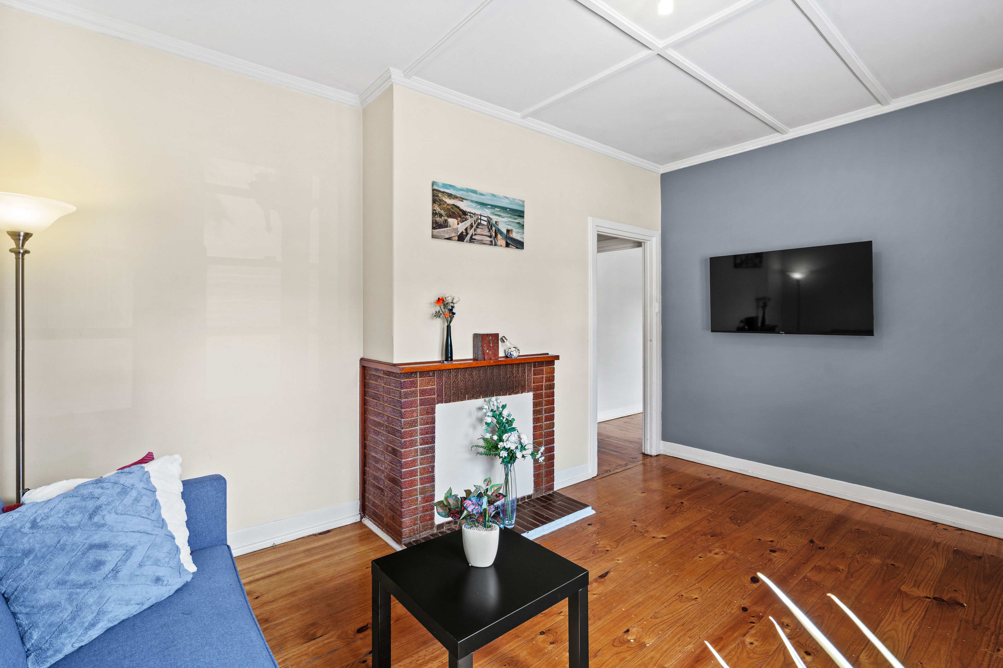 25 Garland Avenue — photo 4 of 22