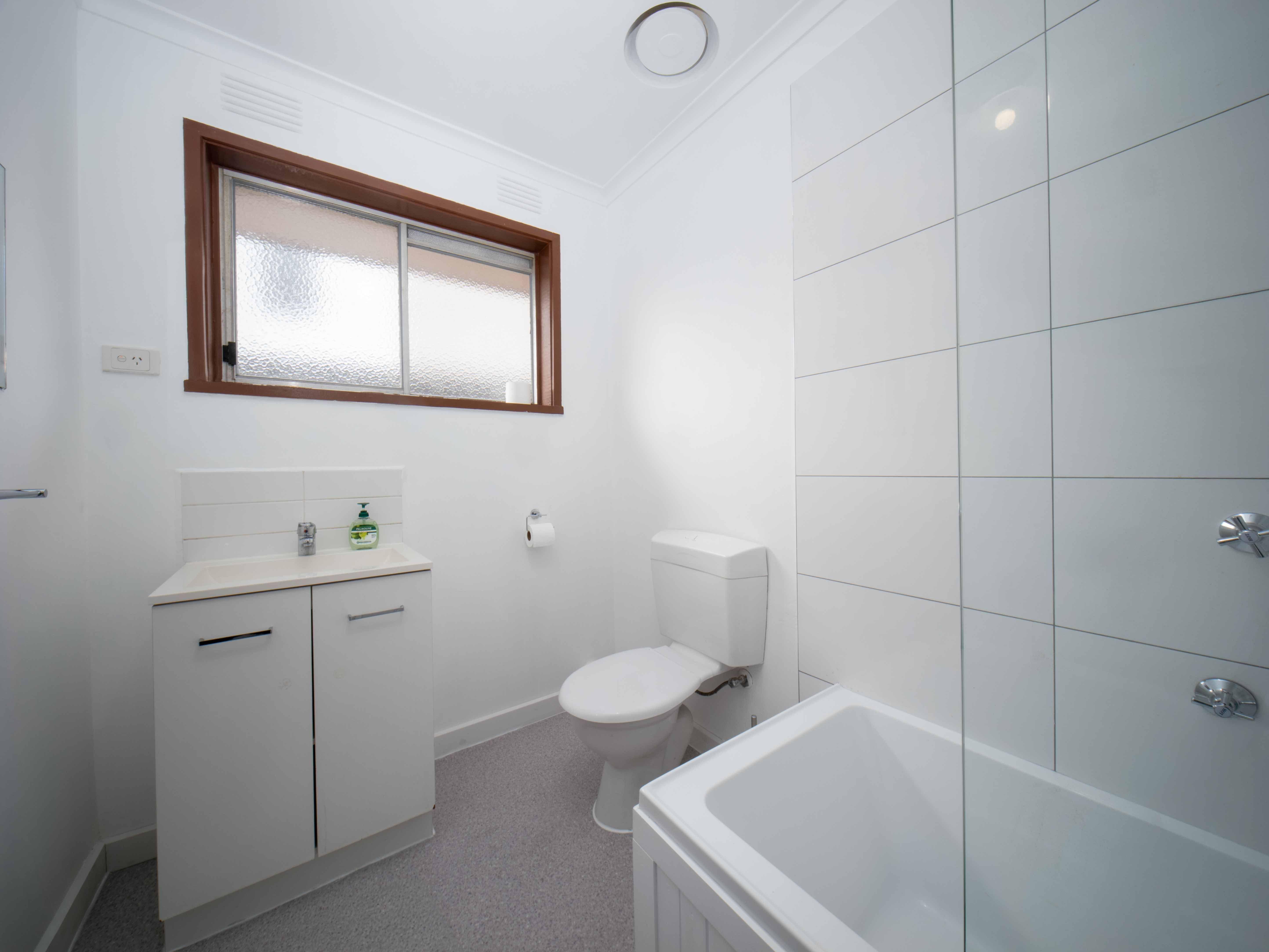 1/128 Lorne Street — photo 7 of 8