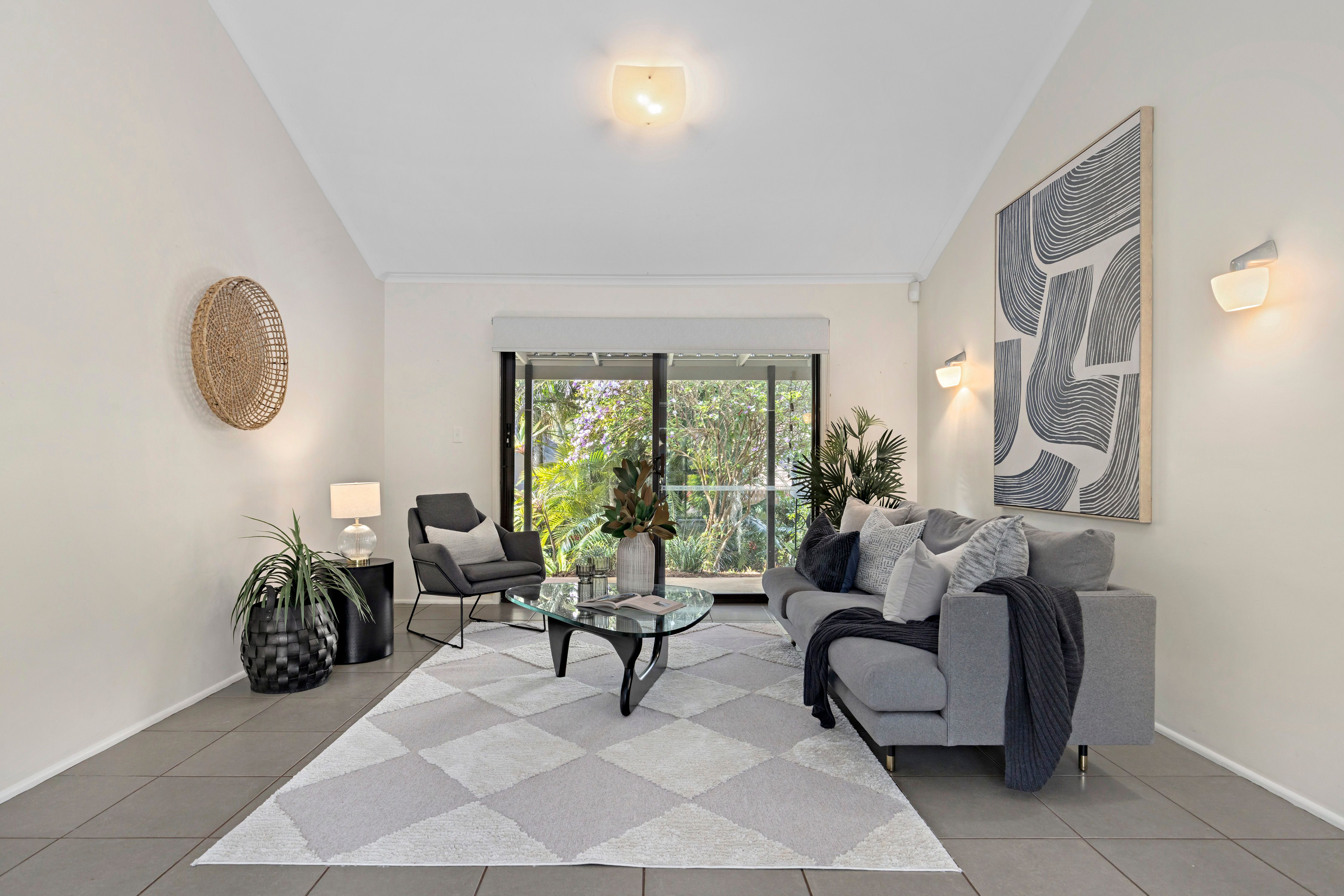 67 Leonarda Drive — photo 8 of 13