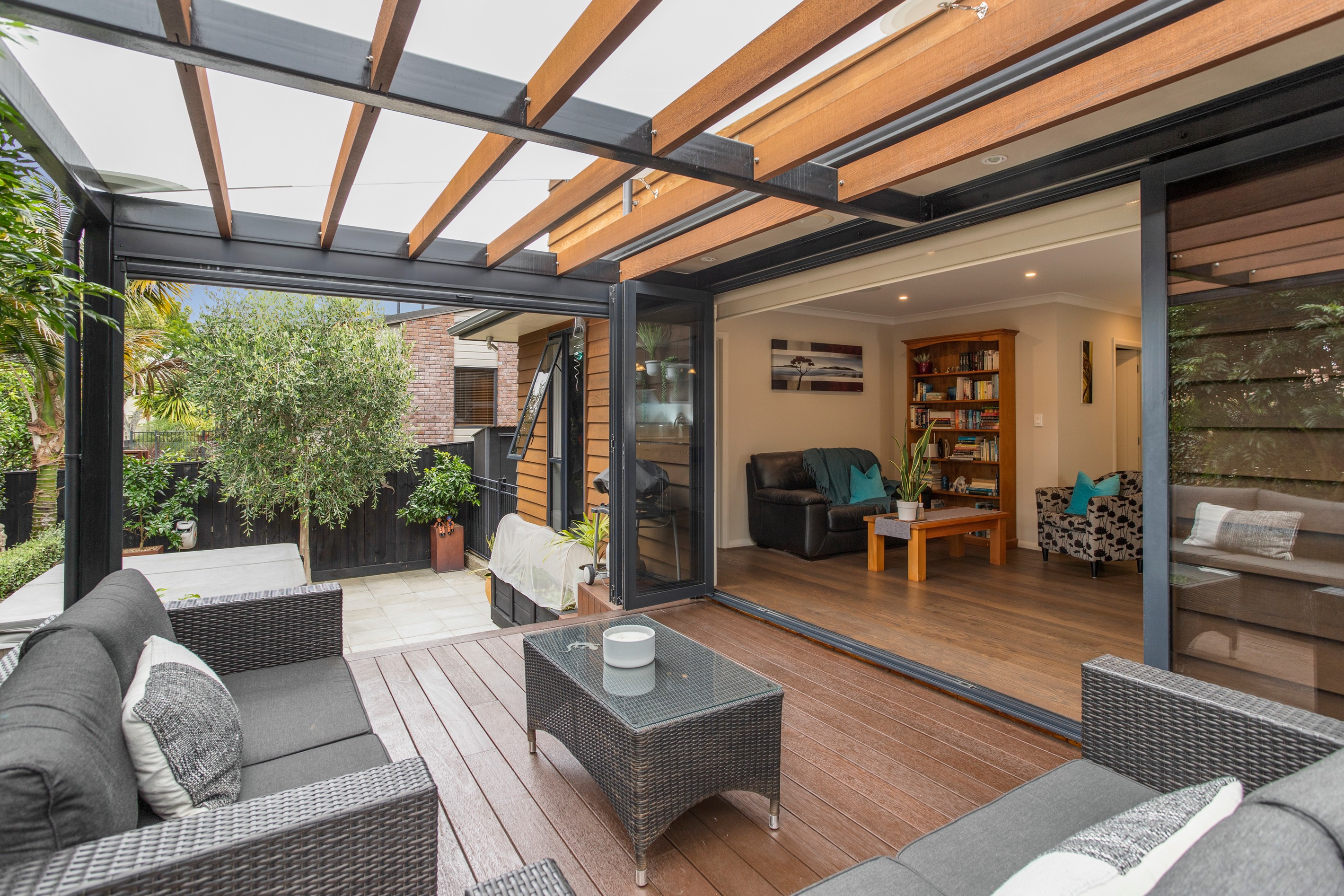 4 Borrowdace Avenue, Botany Downs, Manukau City