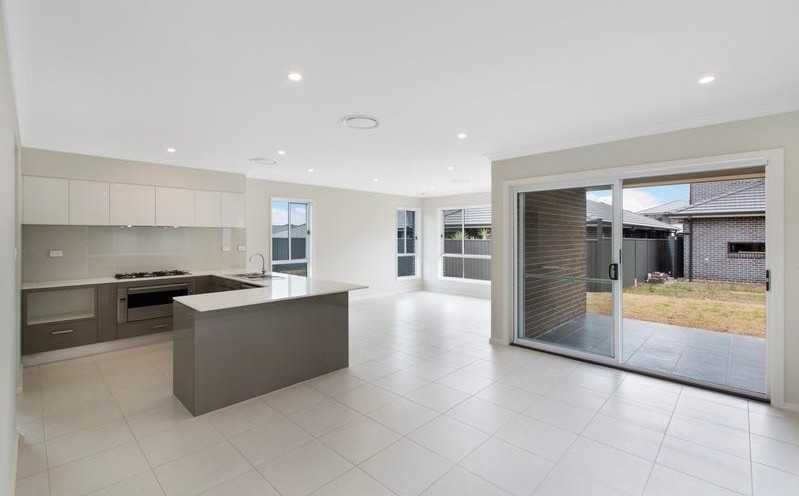 14 Glycine Street, Denham Court, NSW 2565