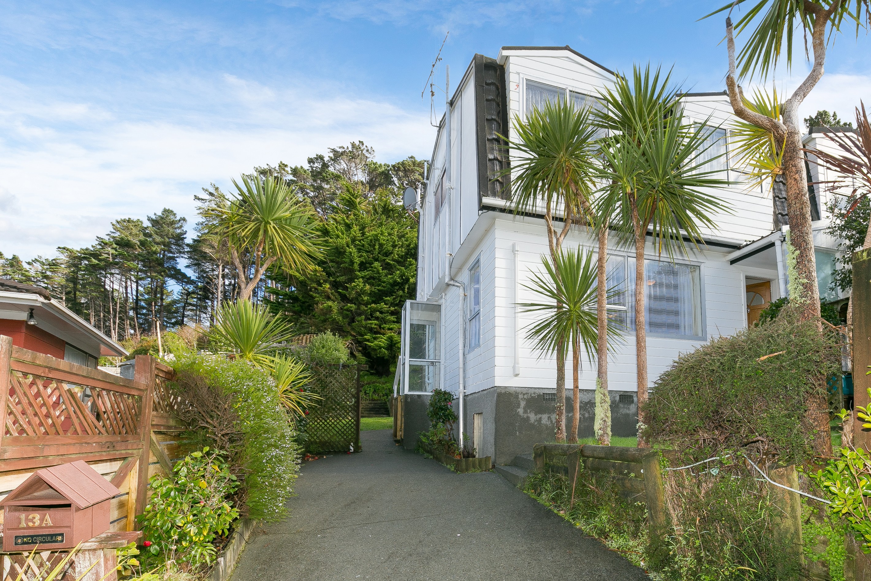 13a Percy Dyett Drive, Karori, Wellington City