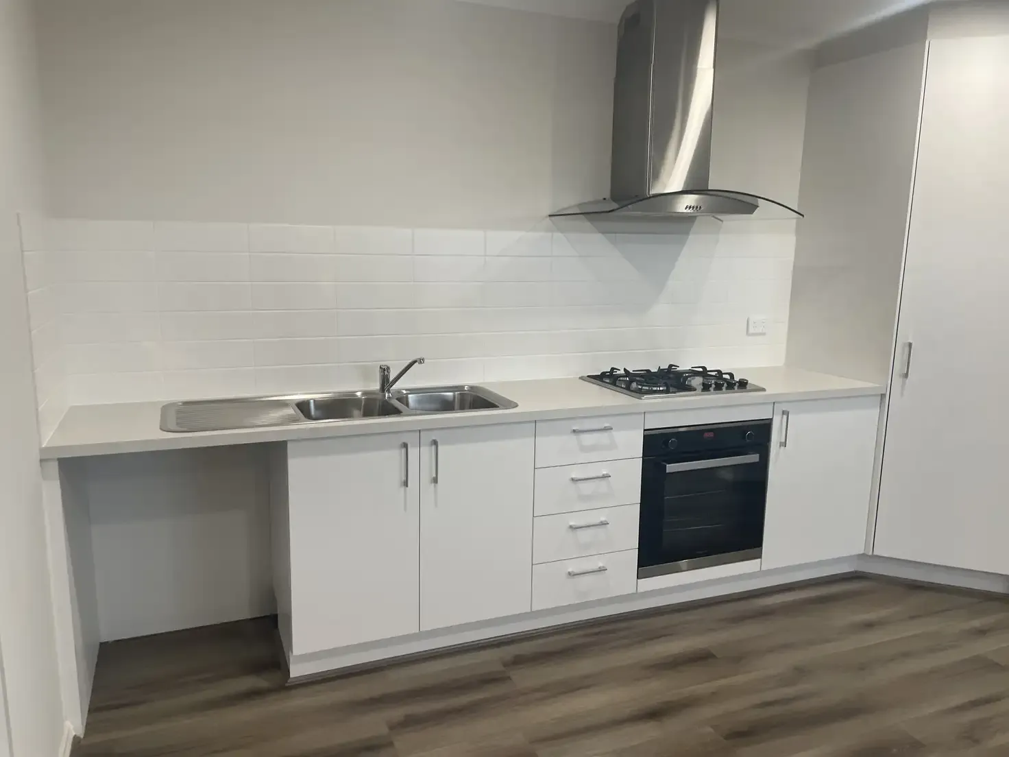 8A Primrose Court — photo 4 of 12