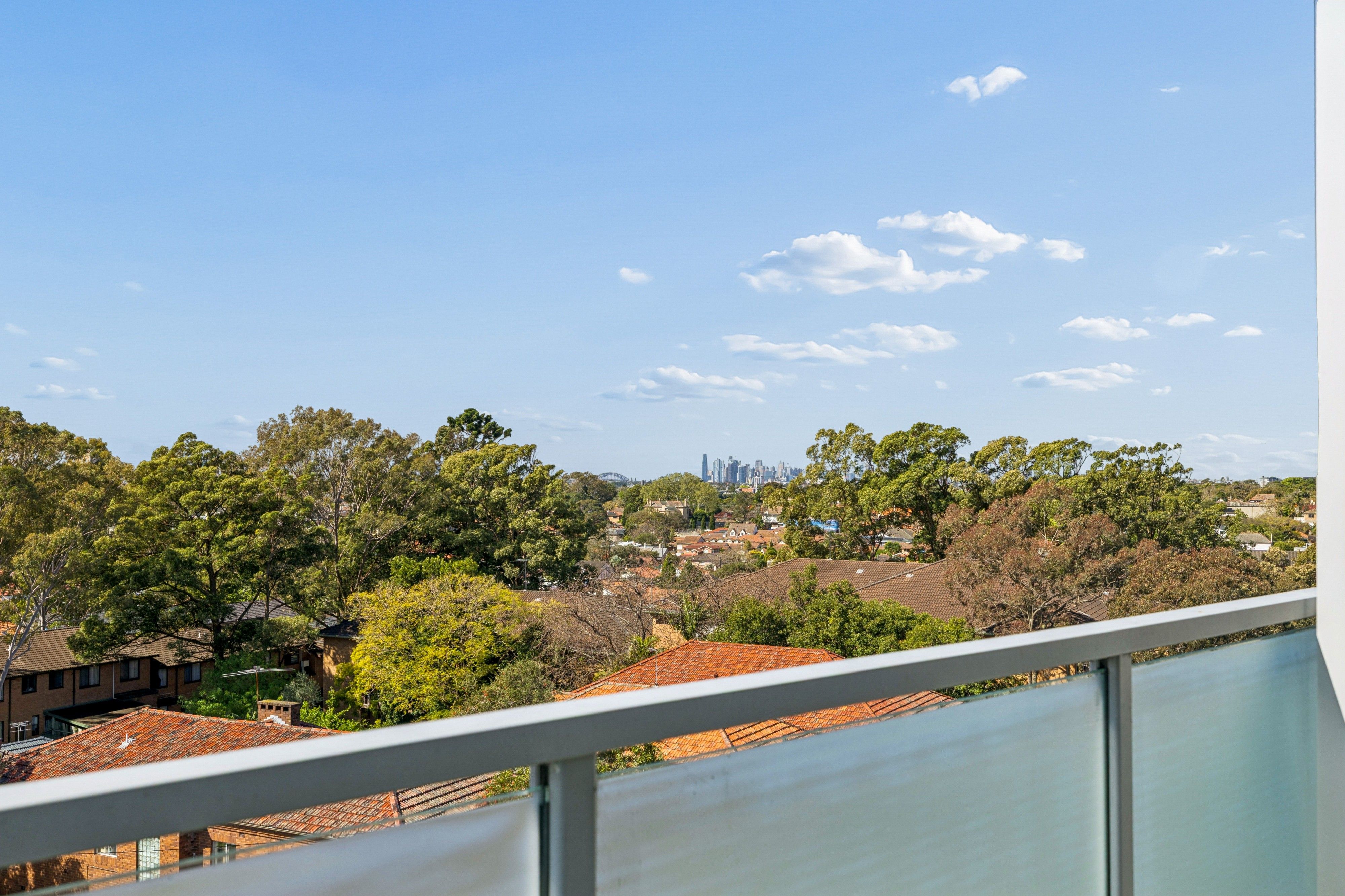 501/250 Liverpool Road — photo 9 of 15