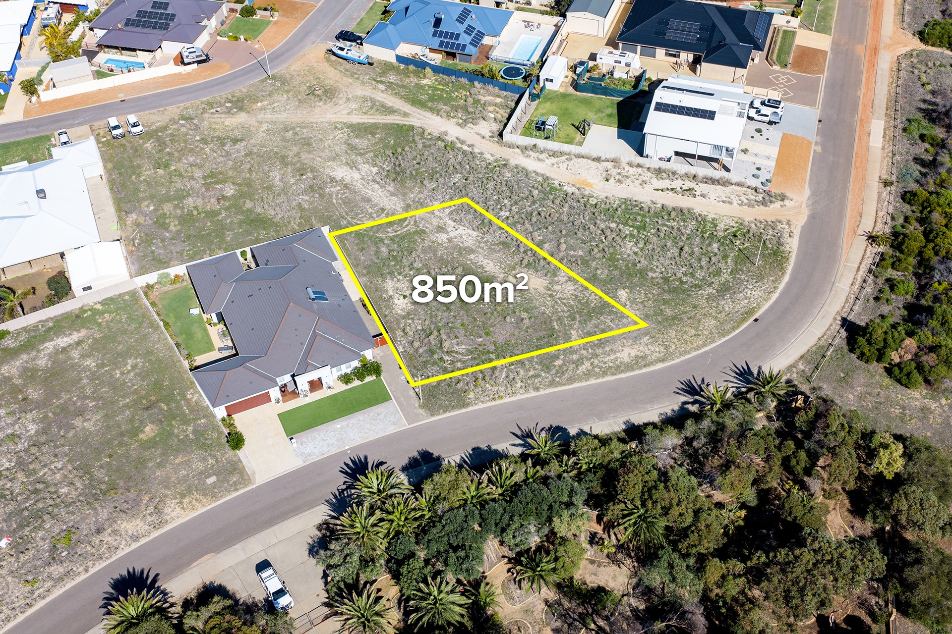 11 Surfside Terrace, Glenfield, WA 6532