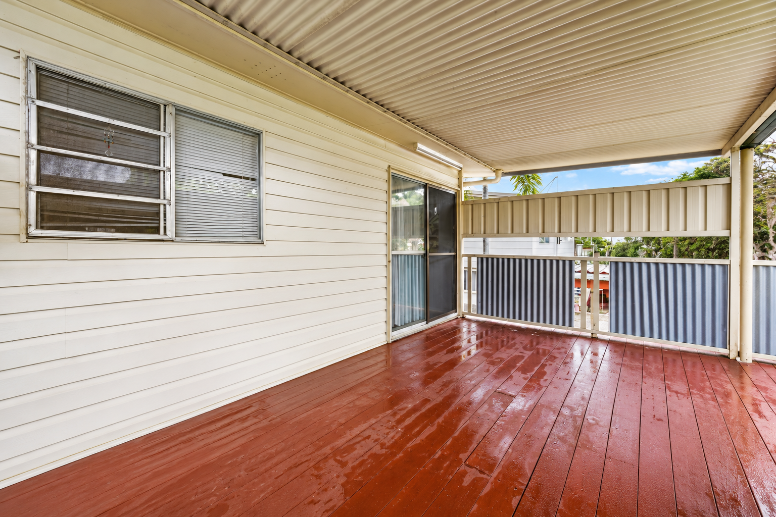 42 Aerodrome Road — photo 11 of 24