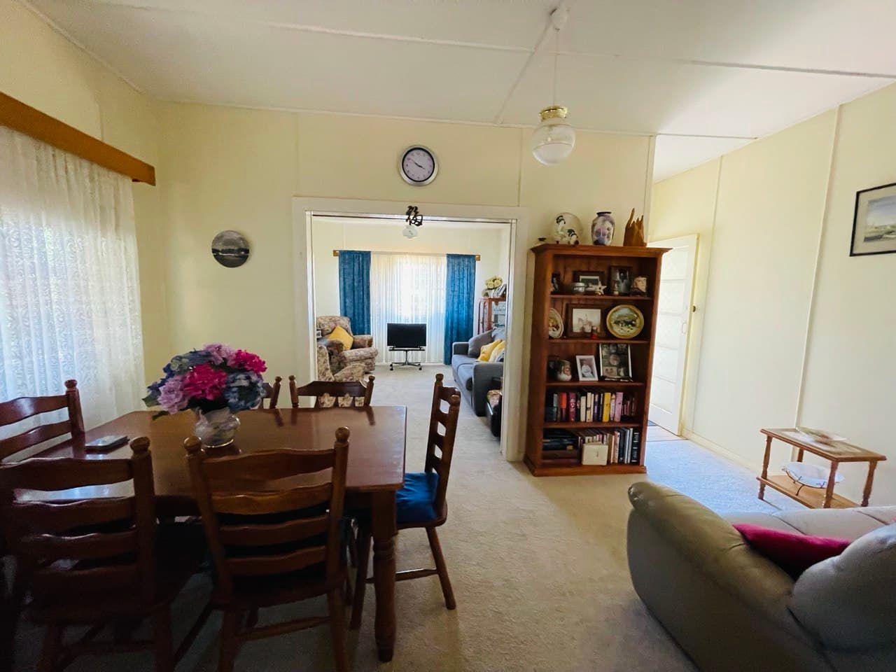 10 Bright Street — photo 3 of 16