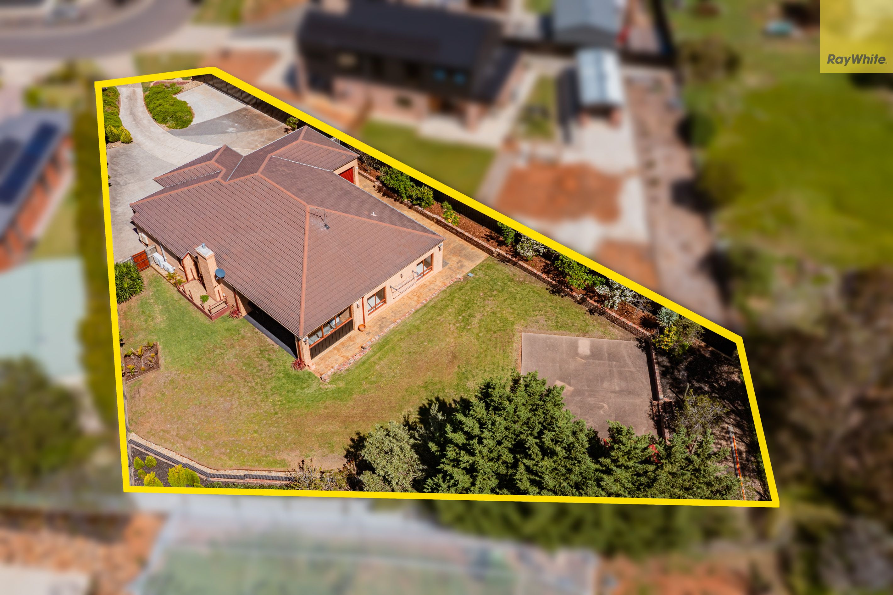 43 Darley Drive, Darley, VIC 3340