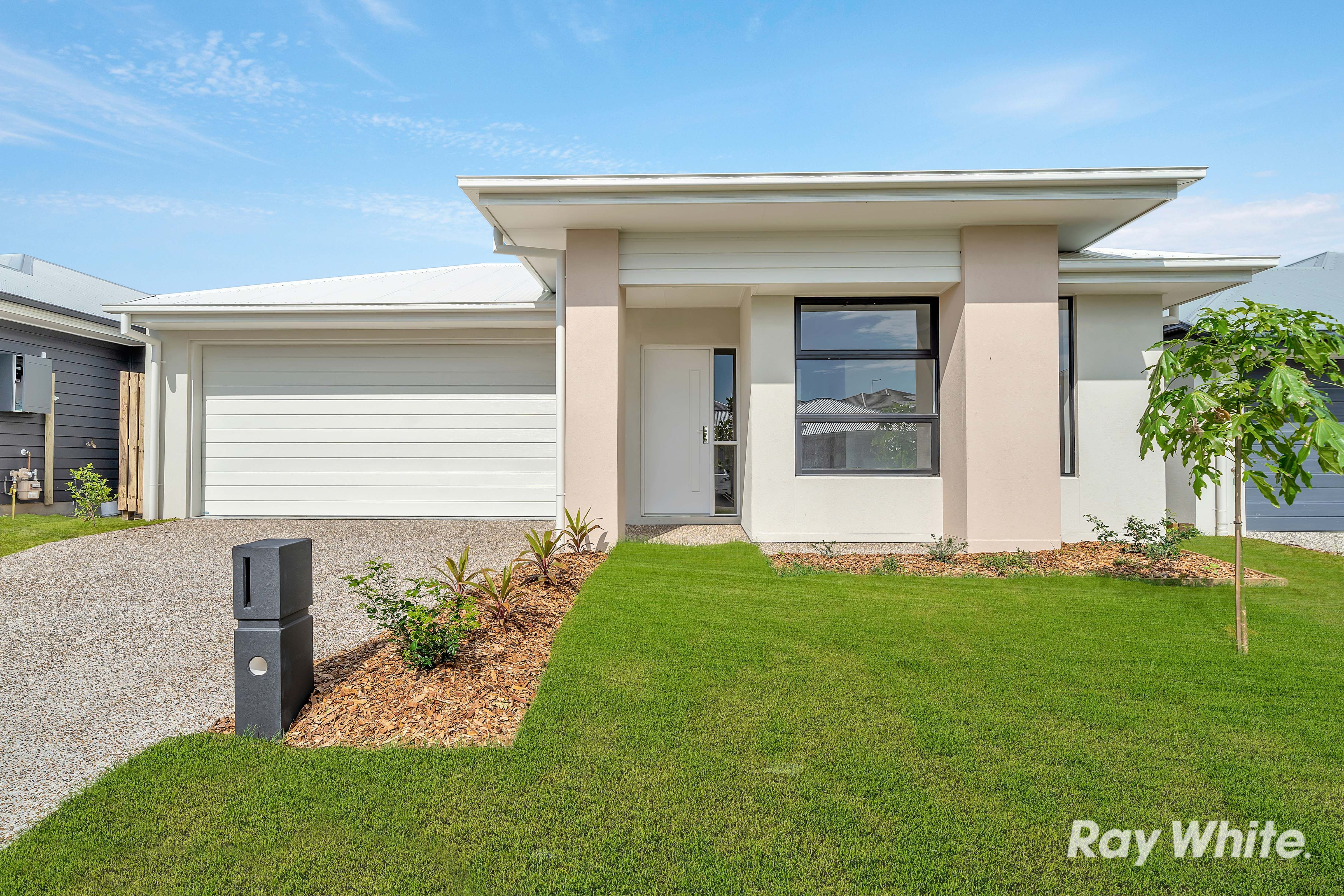 6 Parkland Avenue, Arundel, QLD 4214