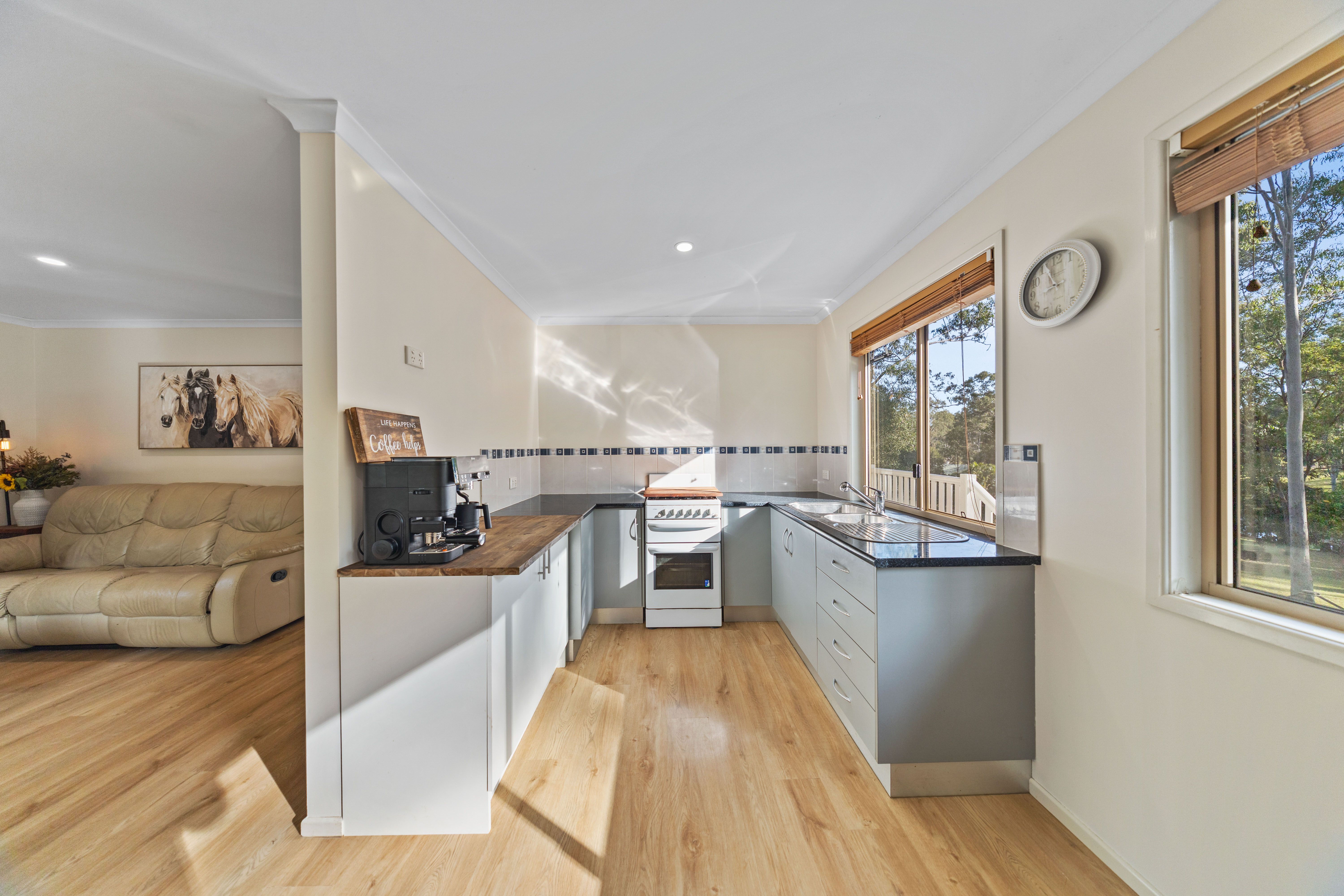 91 Arborten Road — photo 10 of 27
