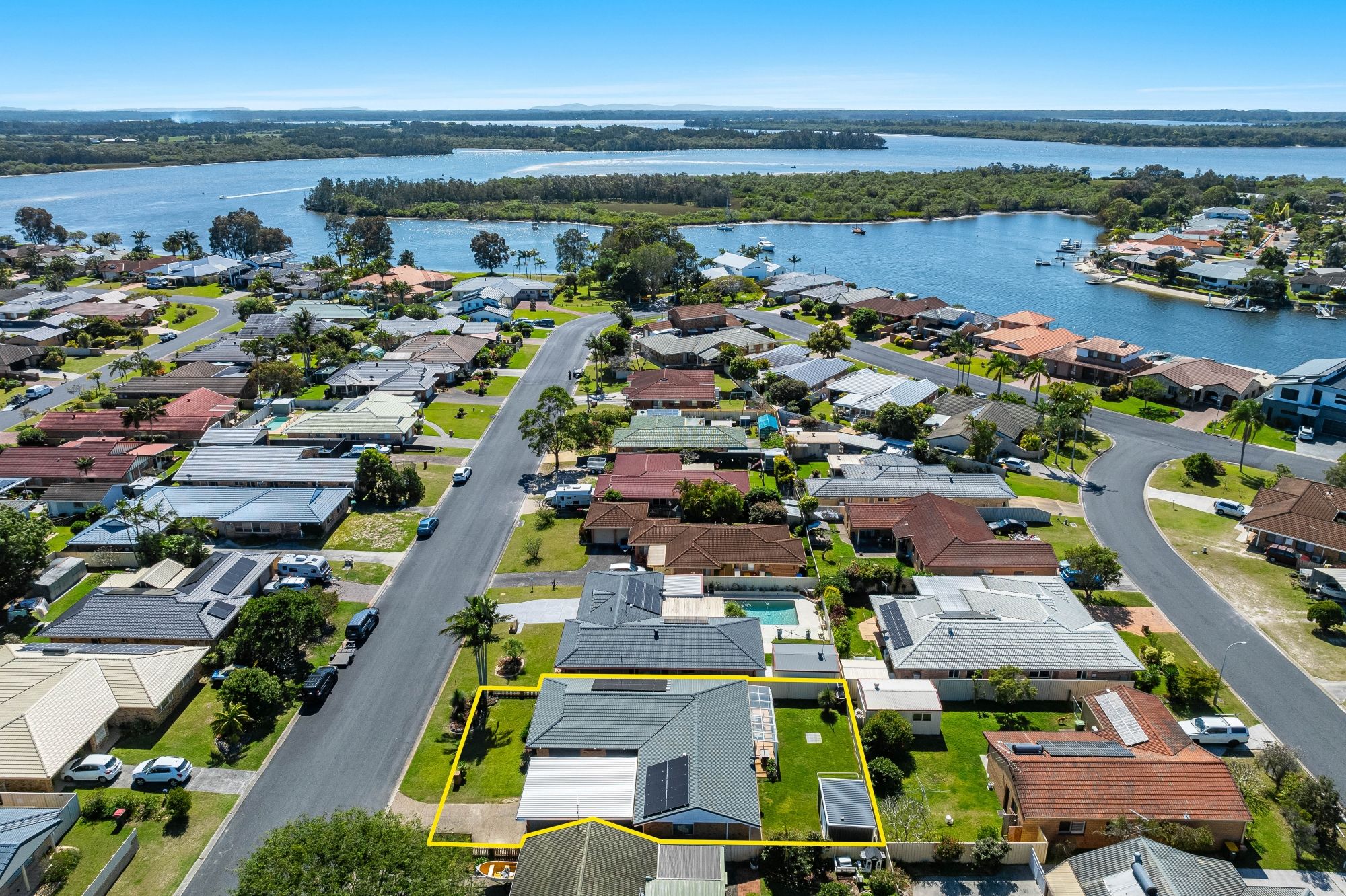45 Acacia Circuit, Yamba NSW 2464