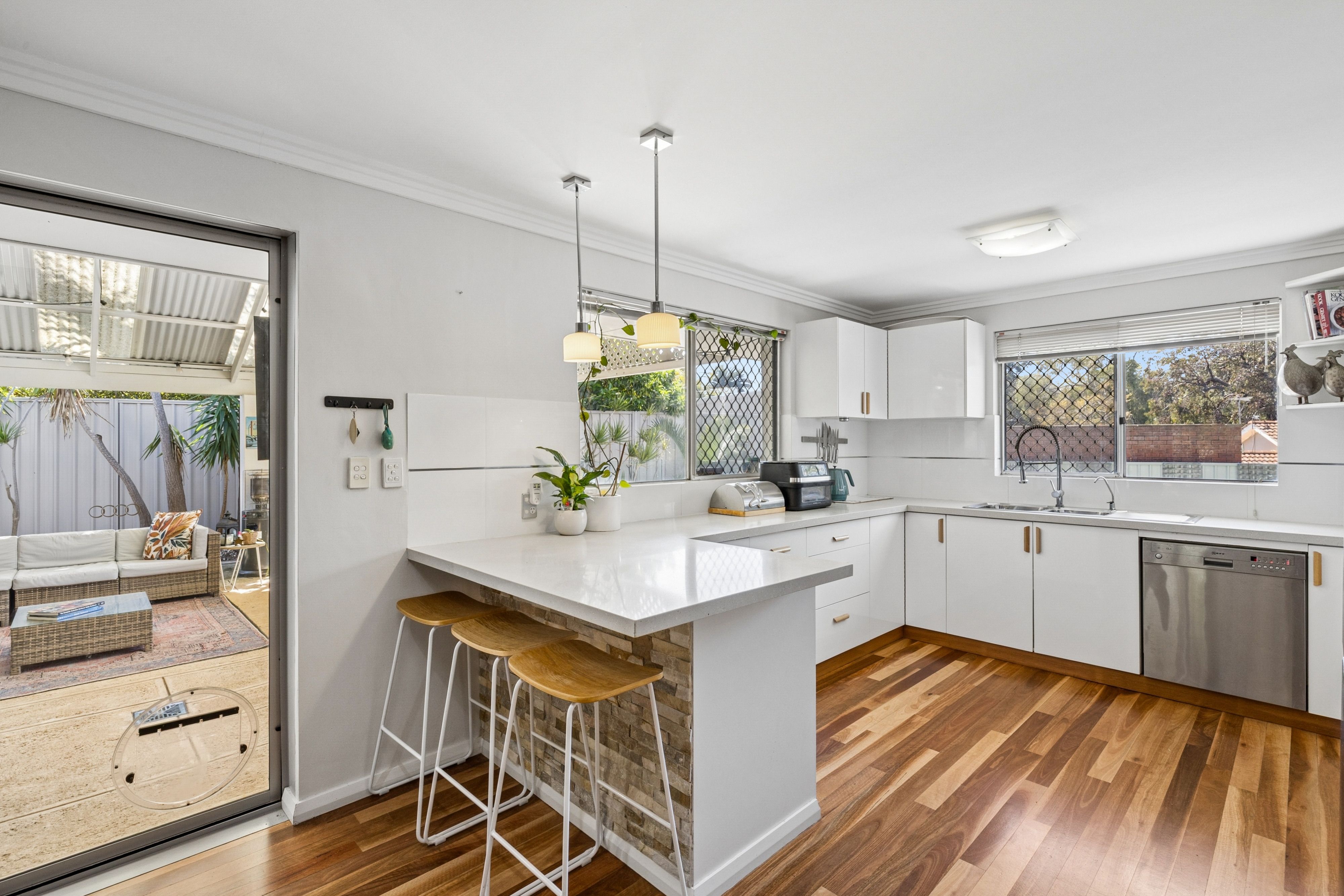 56 Parnell Avenue — photo 10 of 28