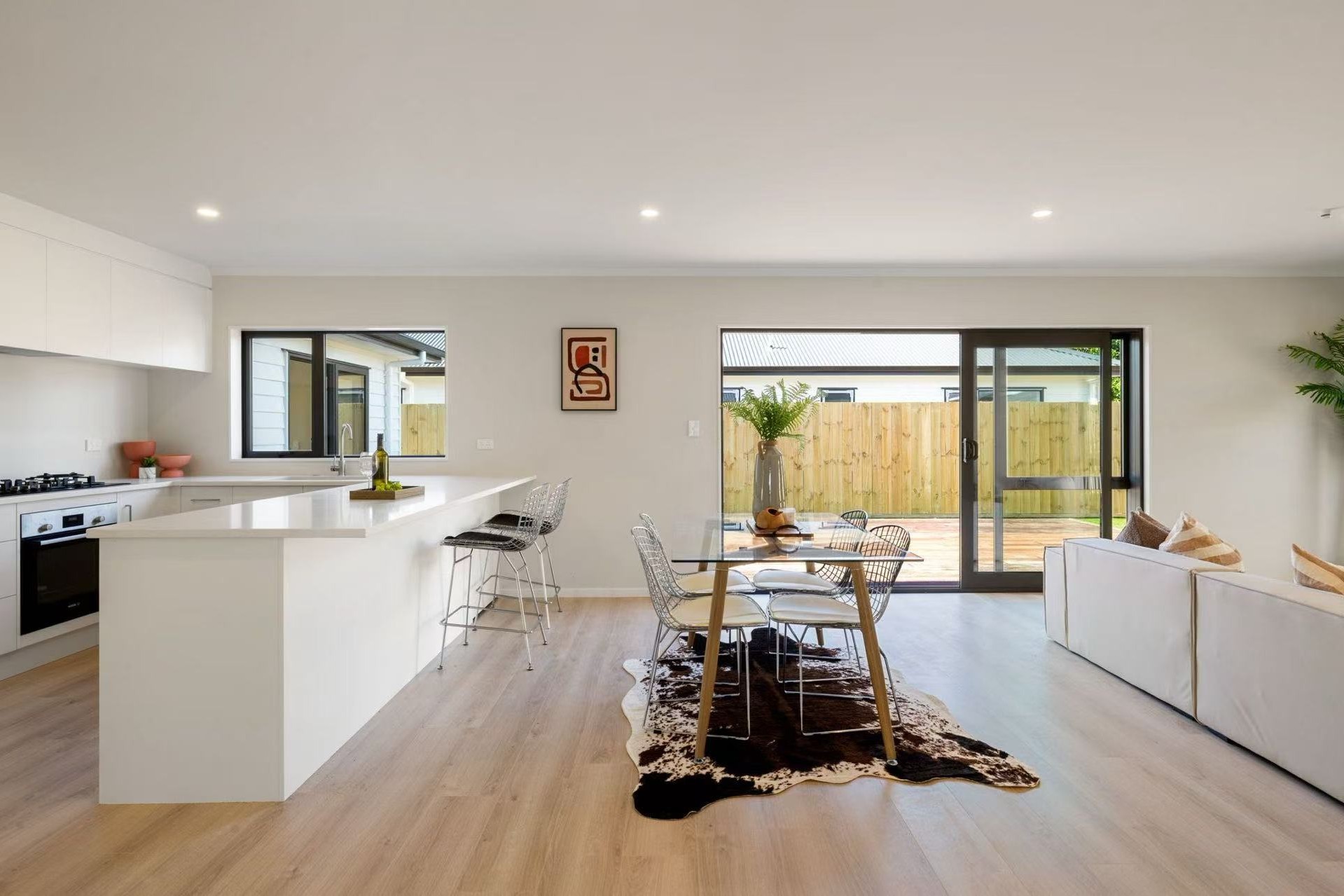 1/1A Heather Place, Melville, Hamilton City