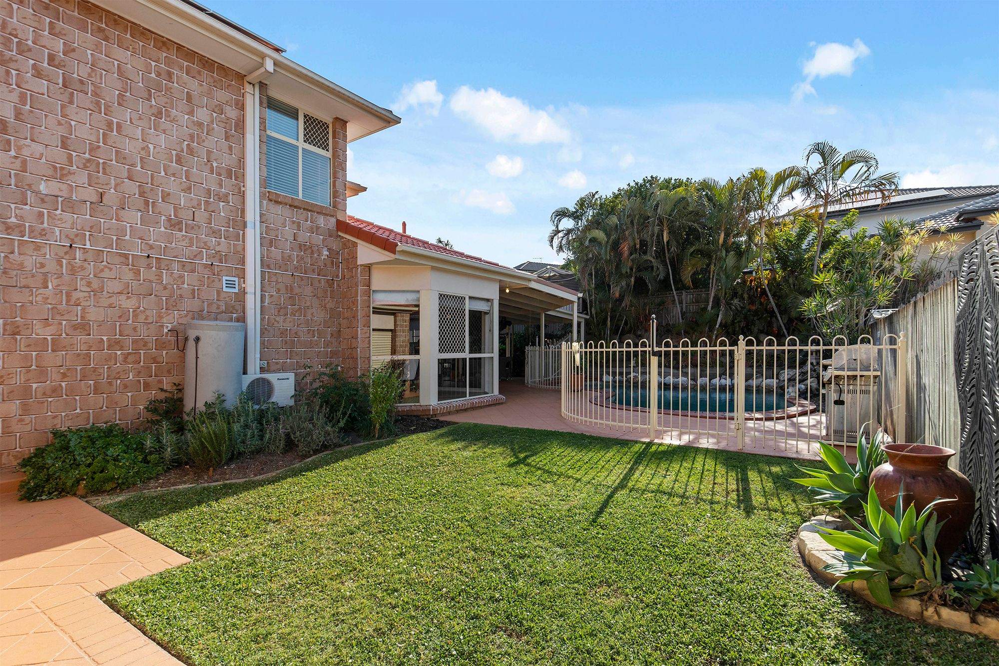 6 Carrington Place — photo 18 of 22