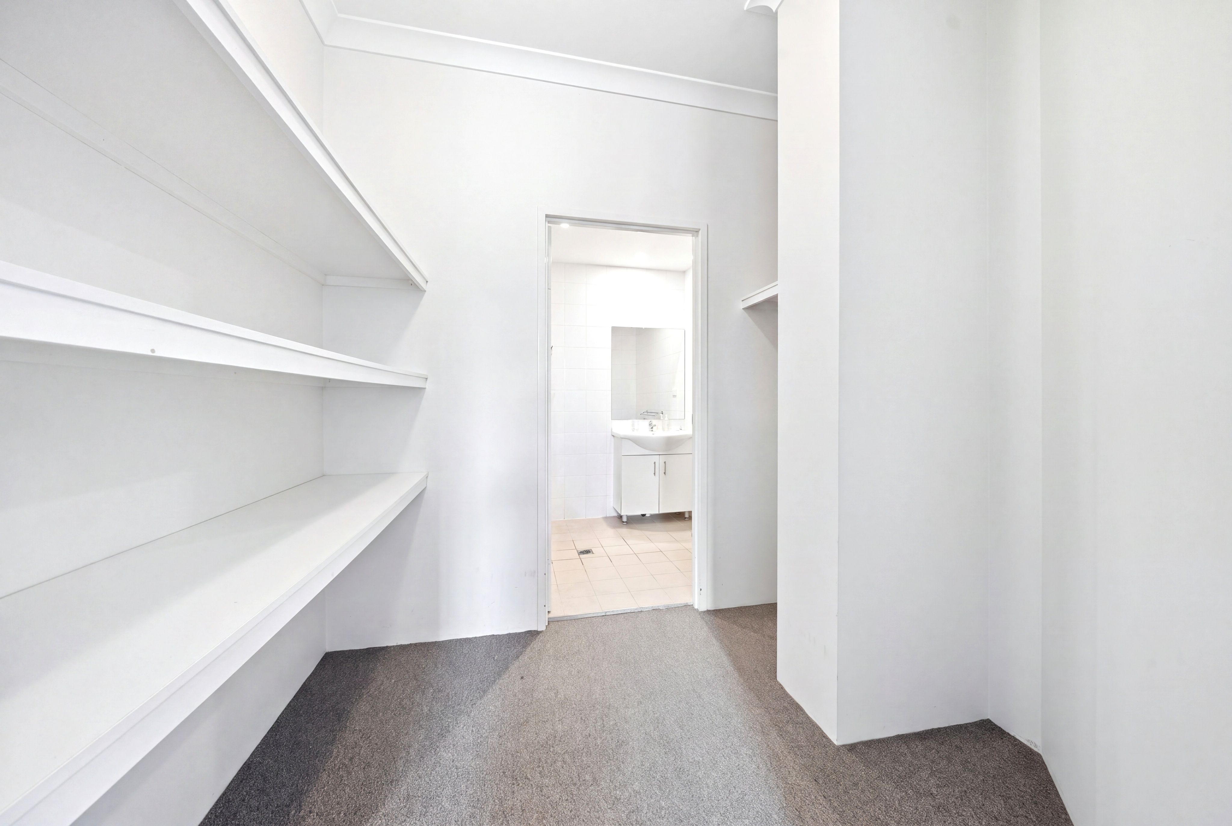 21/10-16 Castlereagh Street — photo 9 of 16