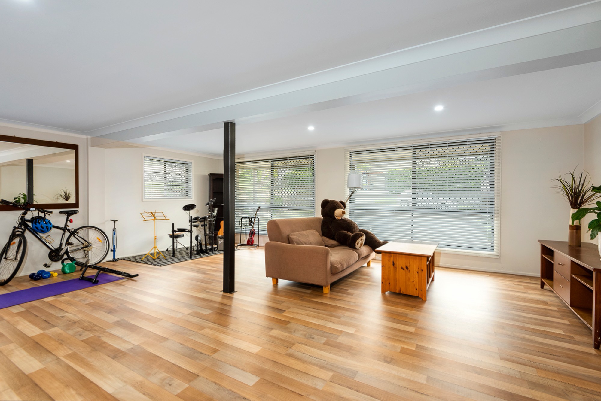 23 Hill Park Crescent, Rochedale South, QLD 4123
