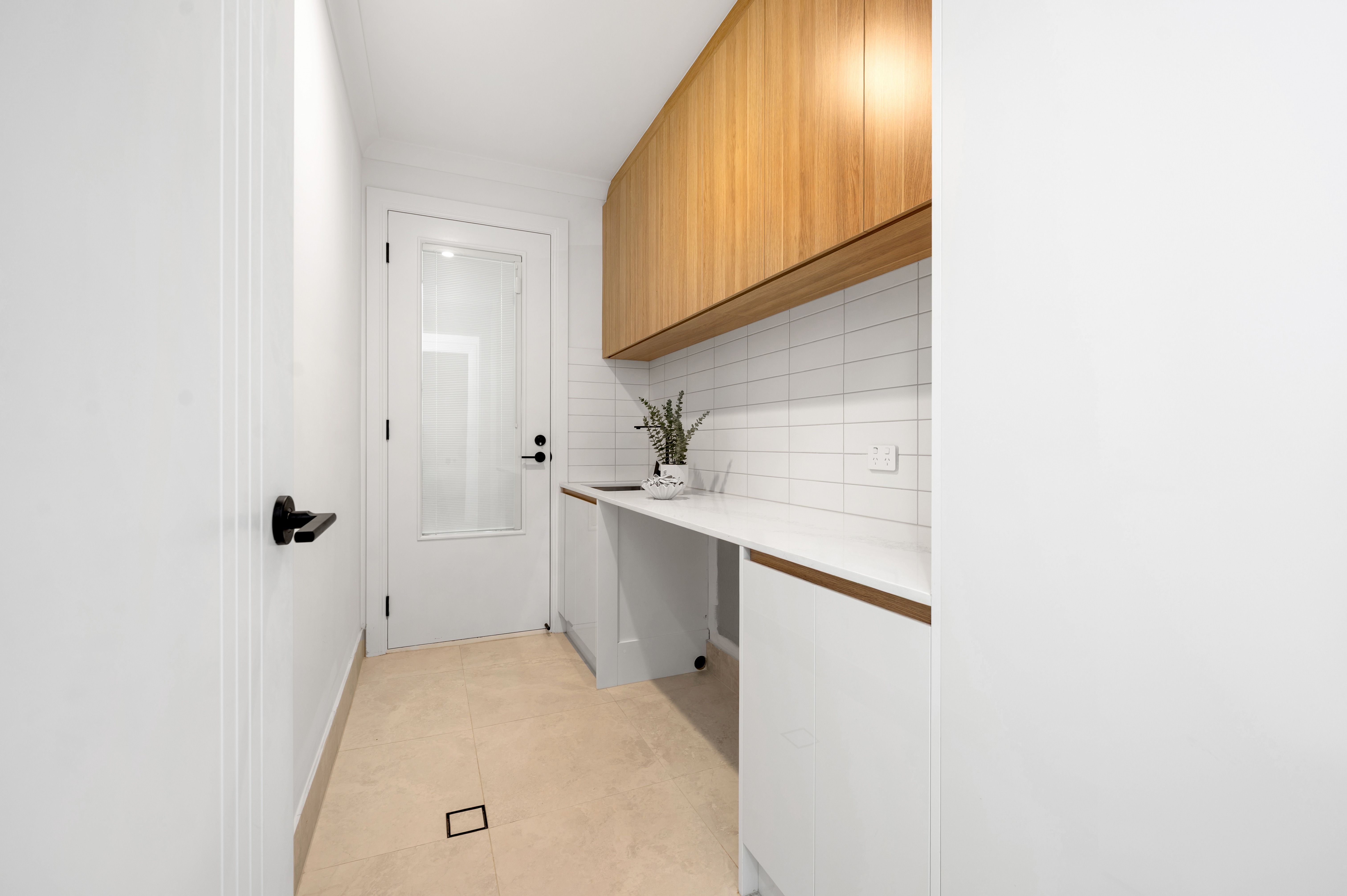 2 Allen Drive — photo 15 of 17