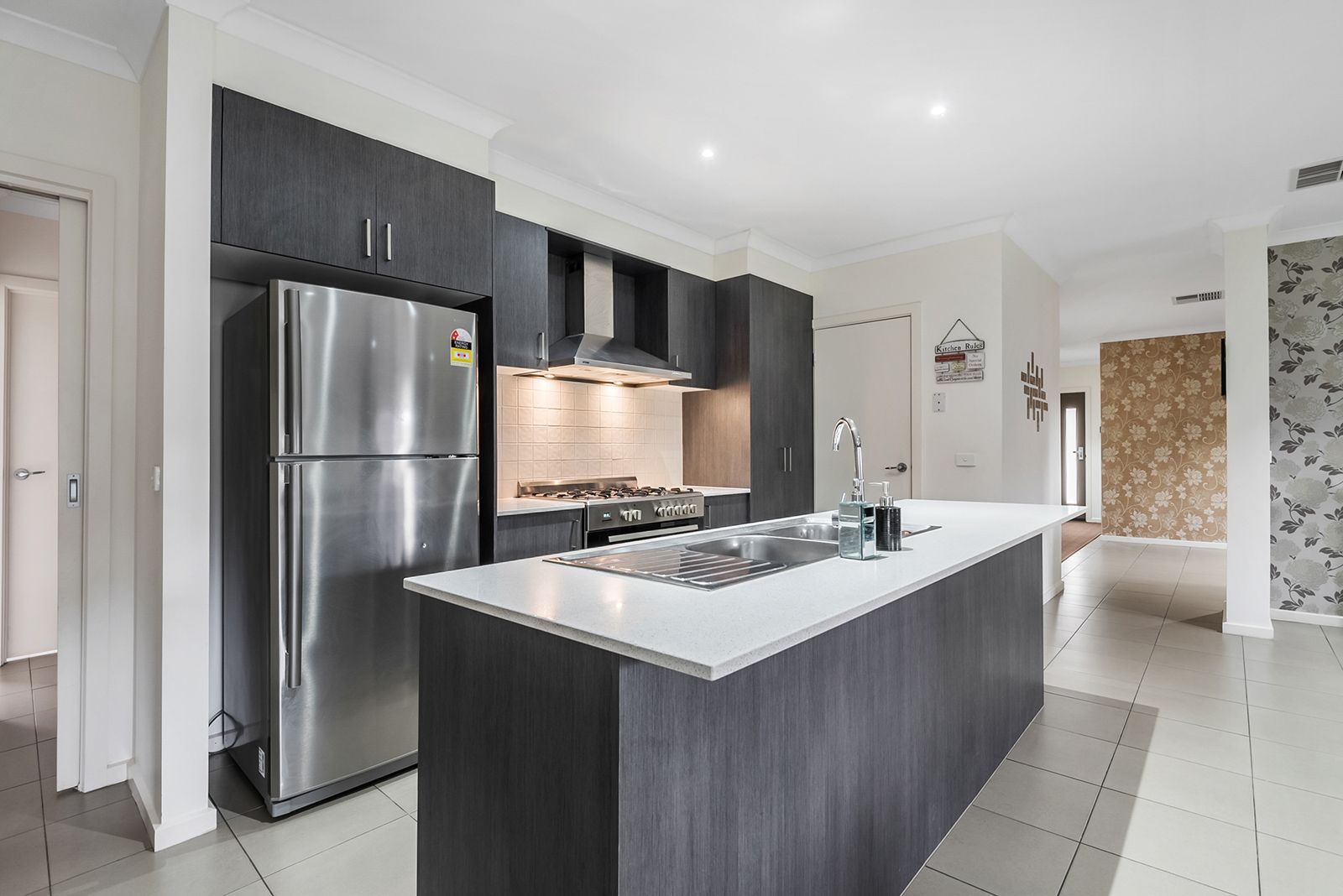 16 Periwinkle Circuit, Craigieburn, VIC 3064